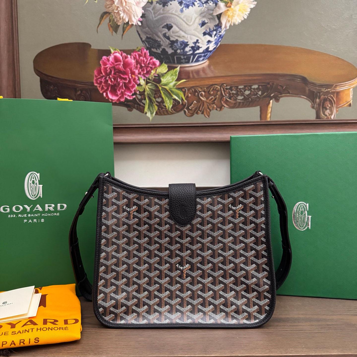 Goyard Musette Bag - FashionPlug