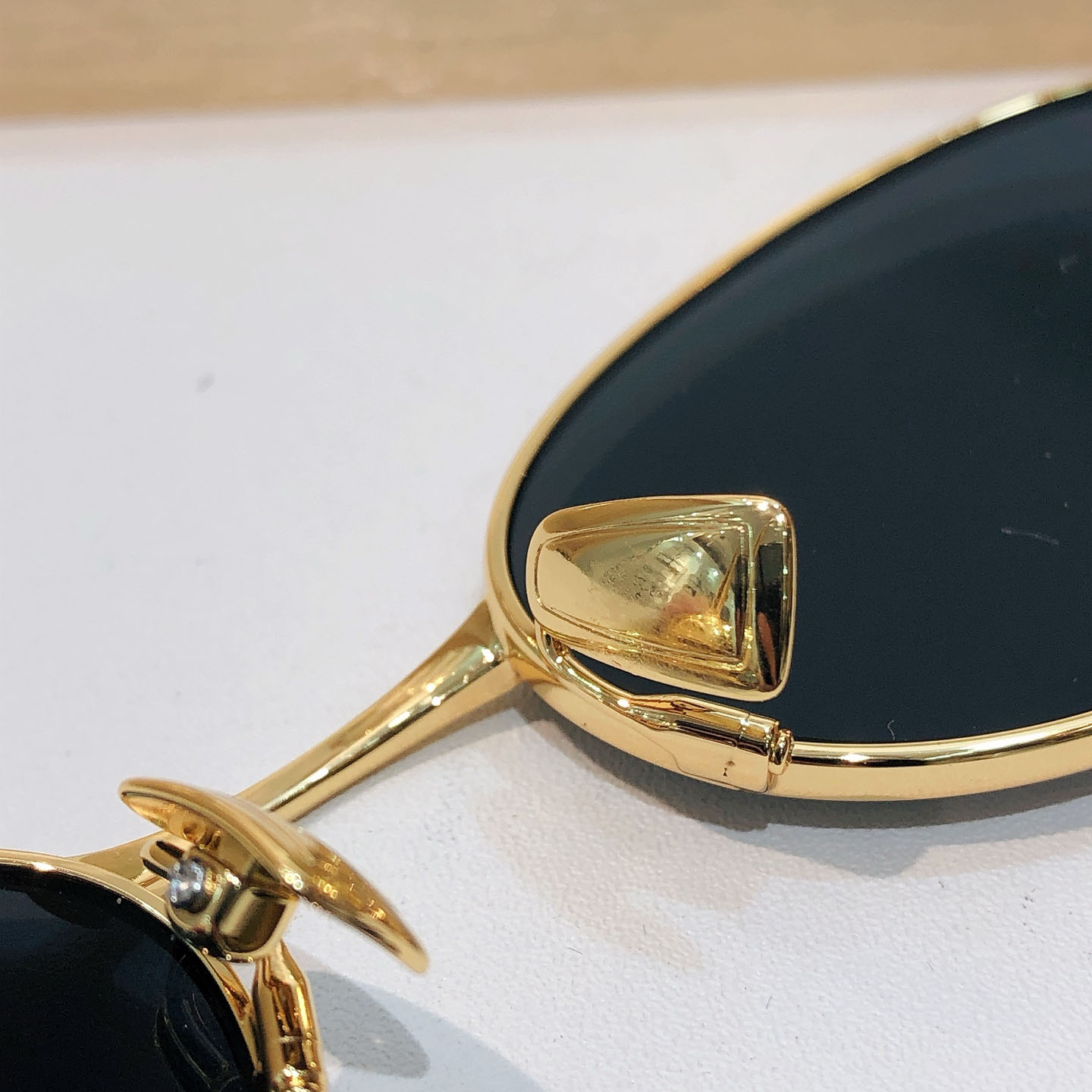 Bottega Veneta BV1386S Sunglasses    - FashionPlug
