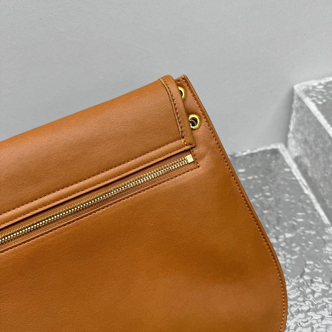 Celine Soft Triomphe Besace - FashionPlug