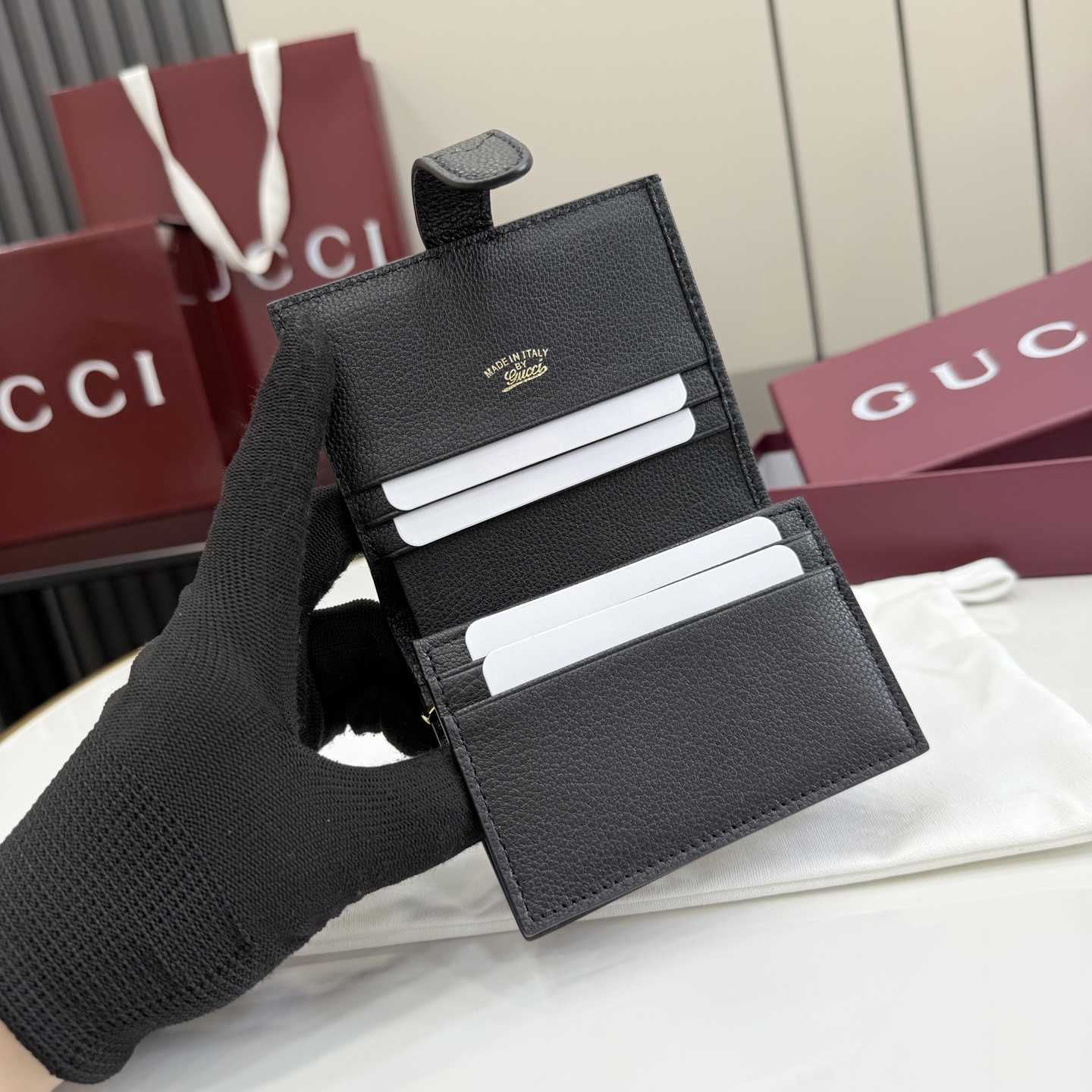 Gucci Jackie Medium Wallet - FashionPlug