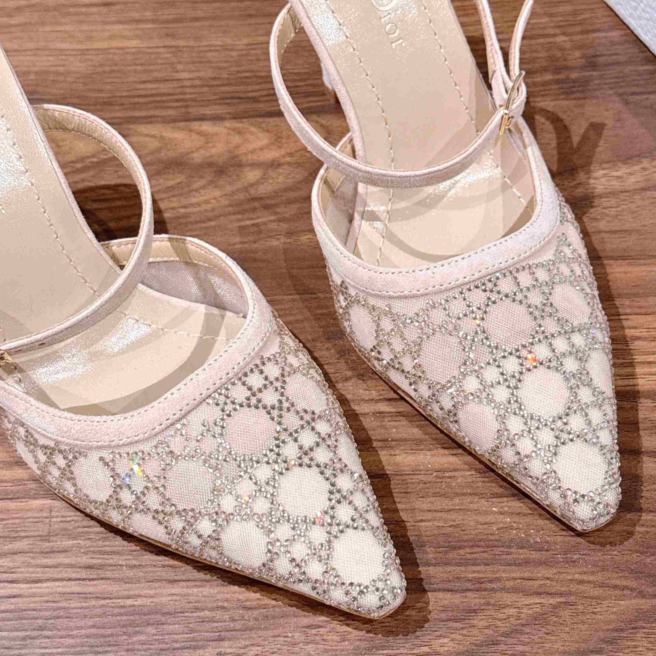 Dior Capture Heeled Mule - FashionPlug
