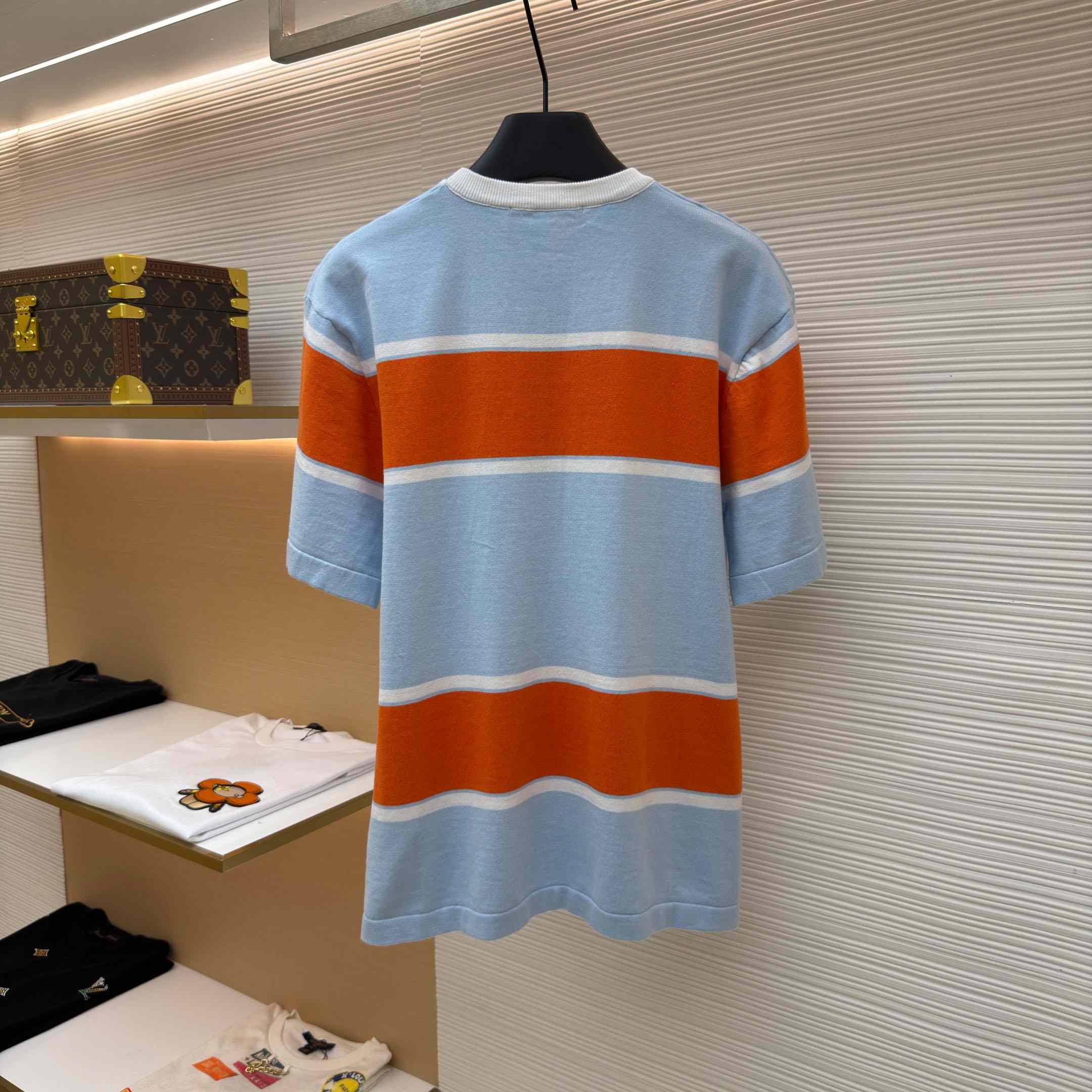 Louis Vuitton Striped Short-Sleeved T-Shirt 1AK7IC - FashionPlug