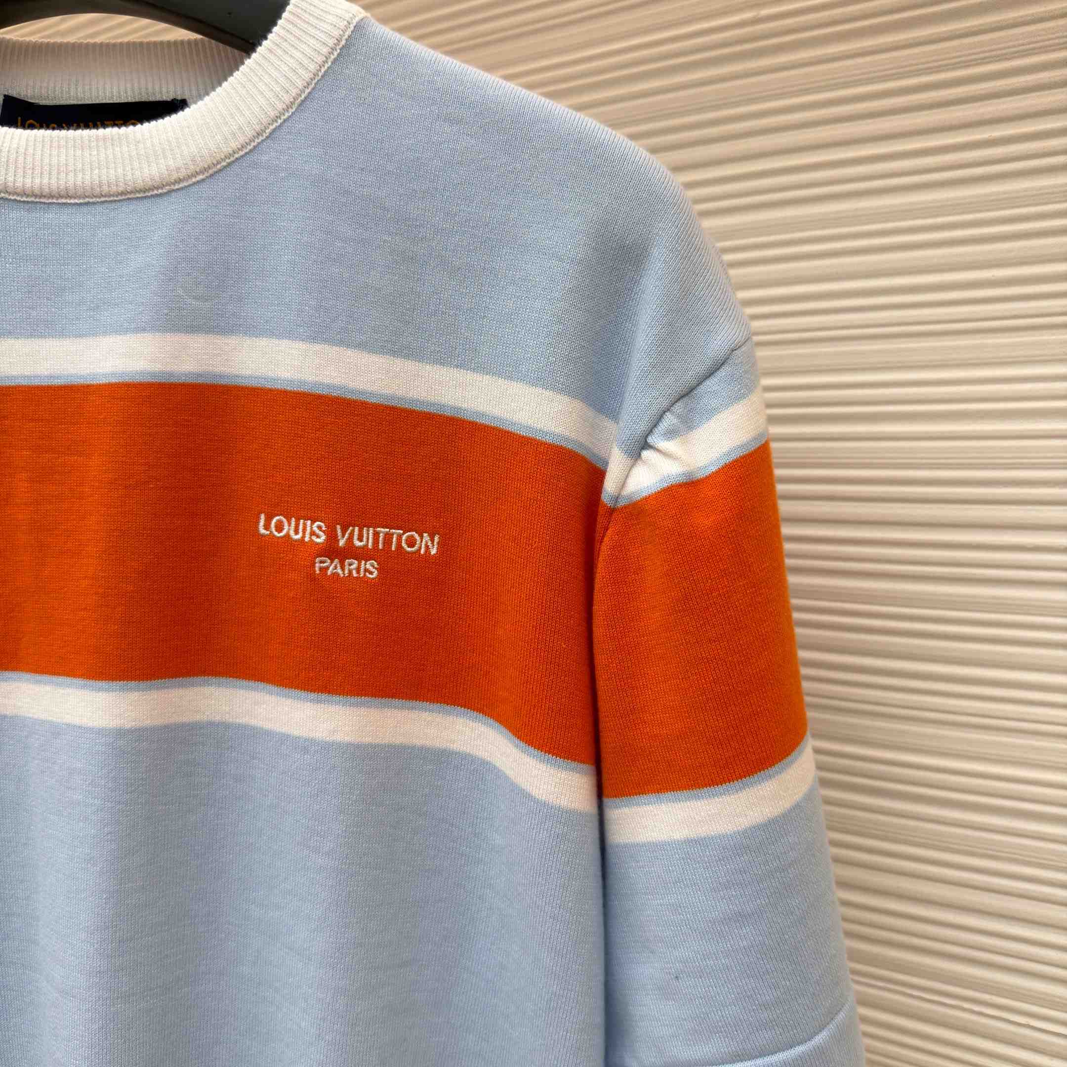 Louis Vuitton Striped Short-Sleeved T-Shirt 1AK7IC - FashionPlug