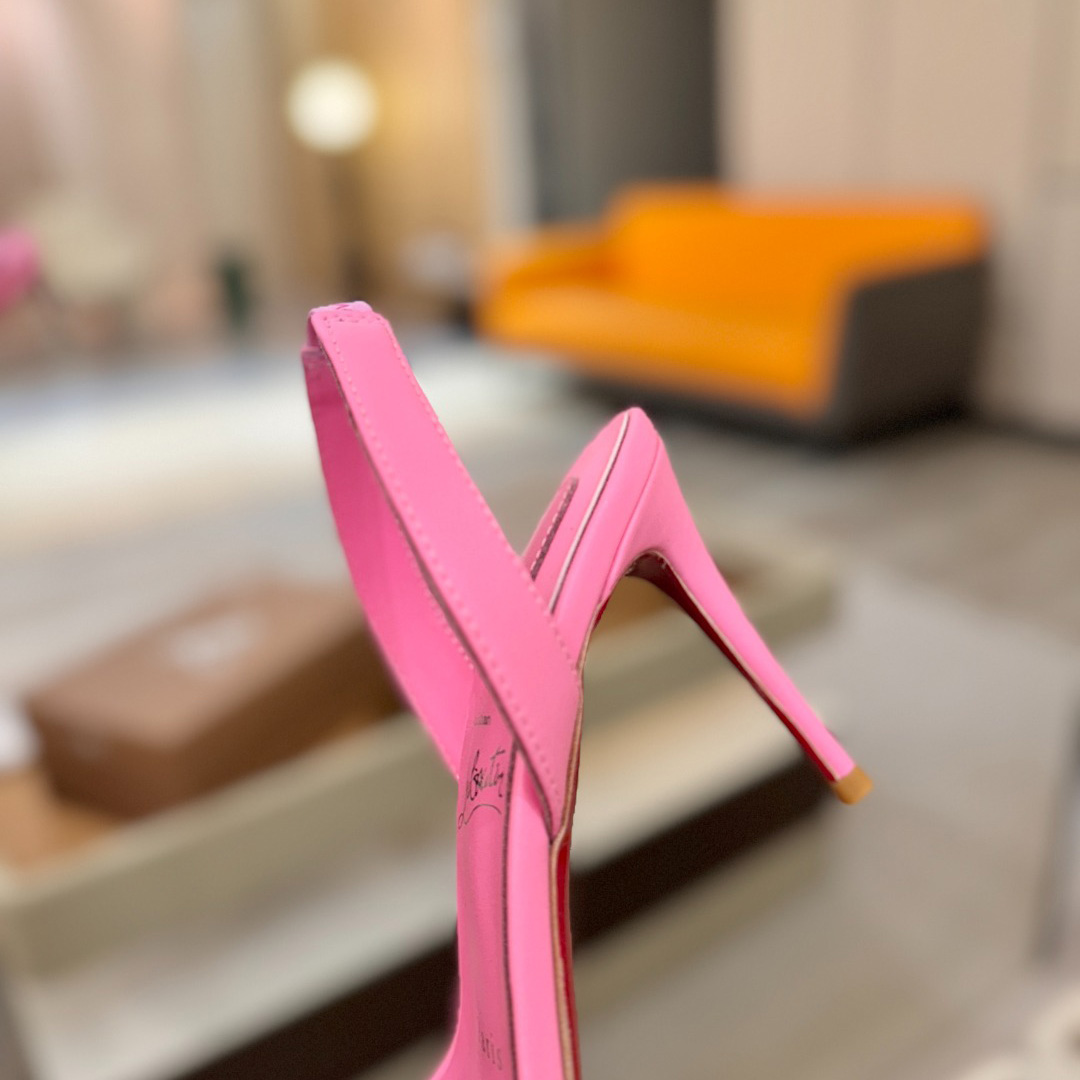 Christian Louboutin Marilyn Leather Sandals - FashionPlug