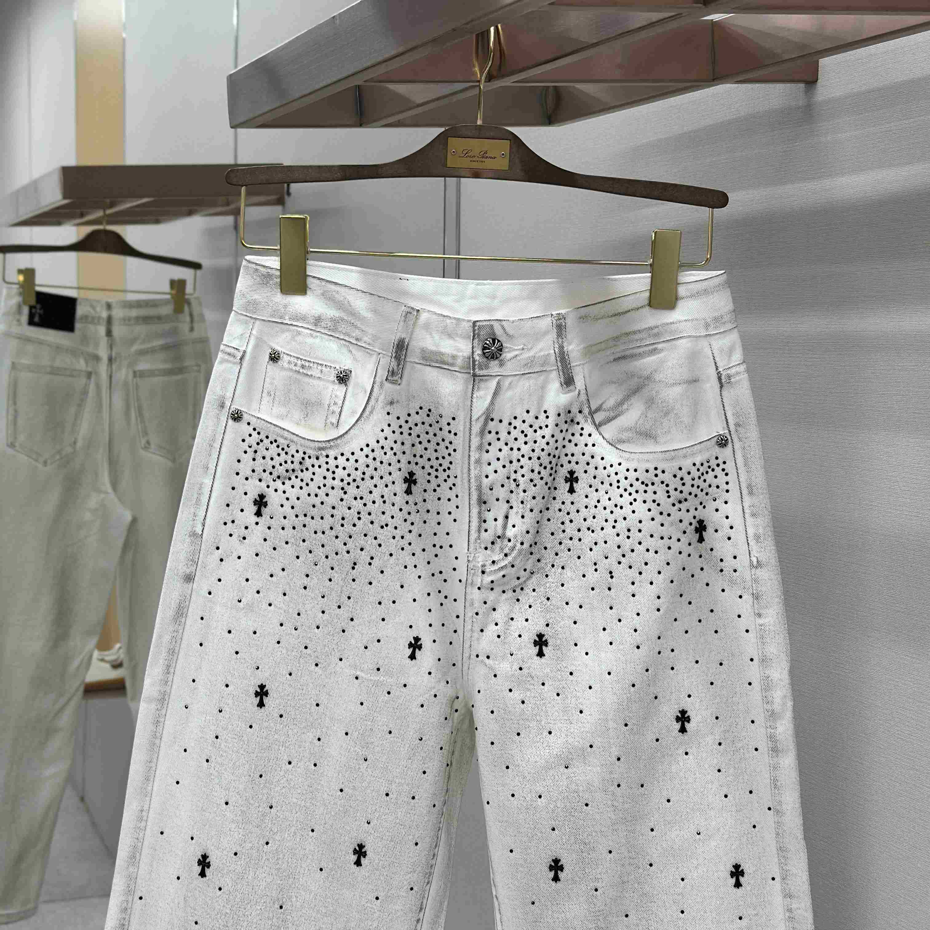 Chrome Hearts Jeans - FashionPlug