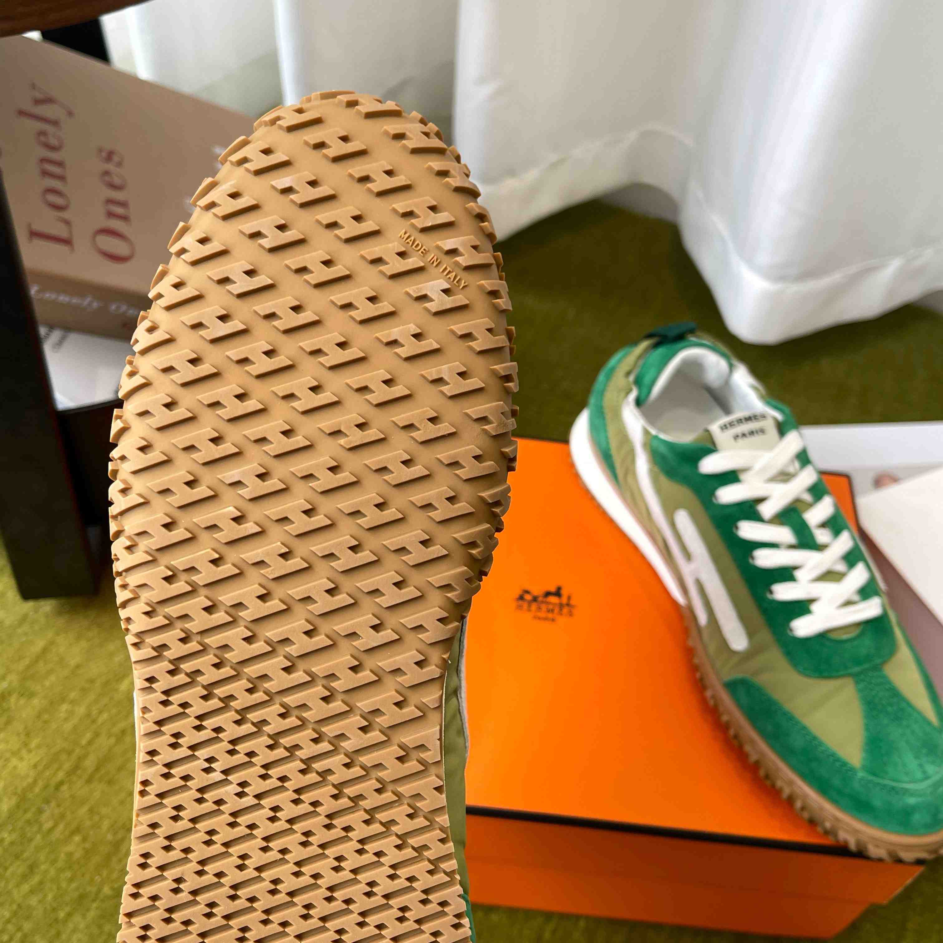 Hermes Jet Sneaker - FashionPlug