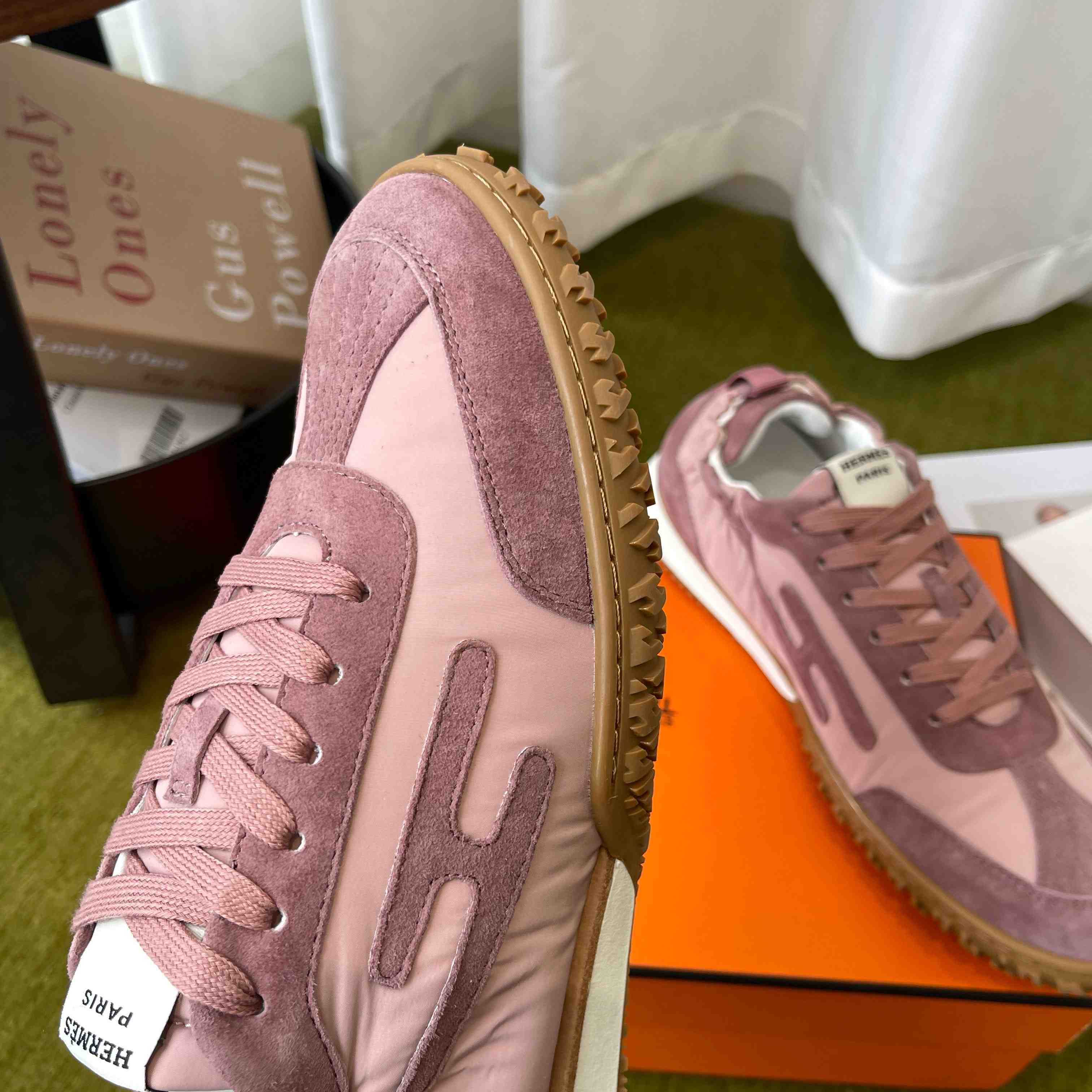 Hermes Jet Sneaker - FashionPlug