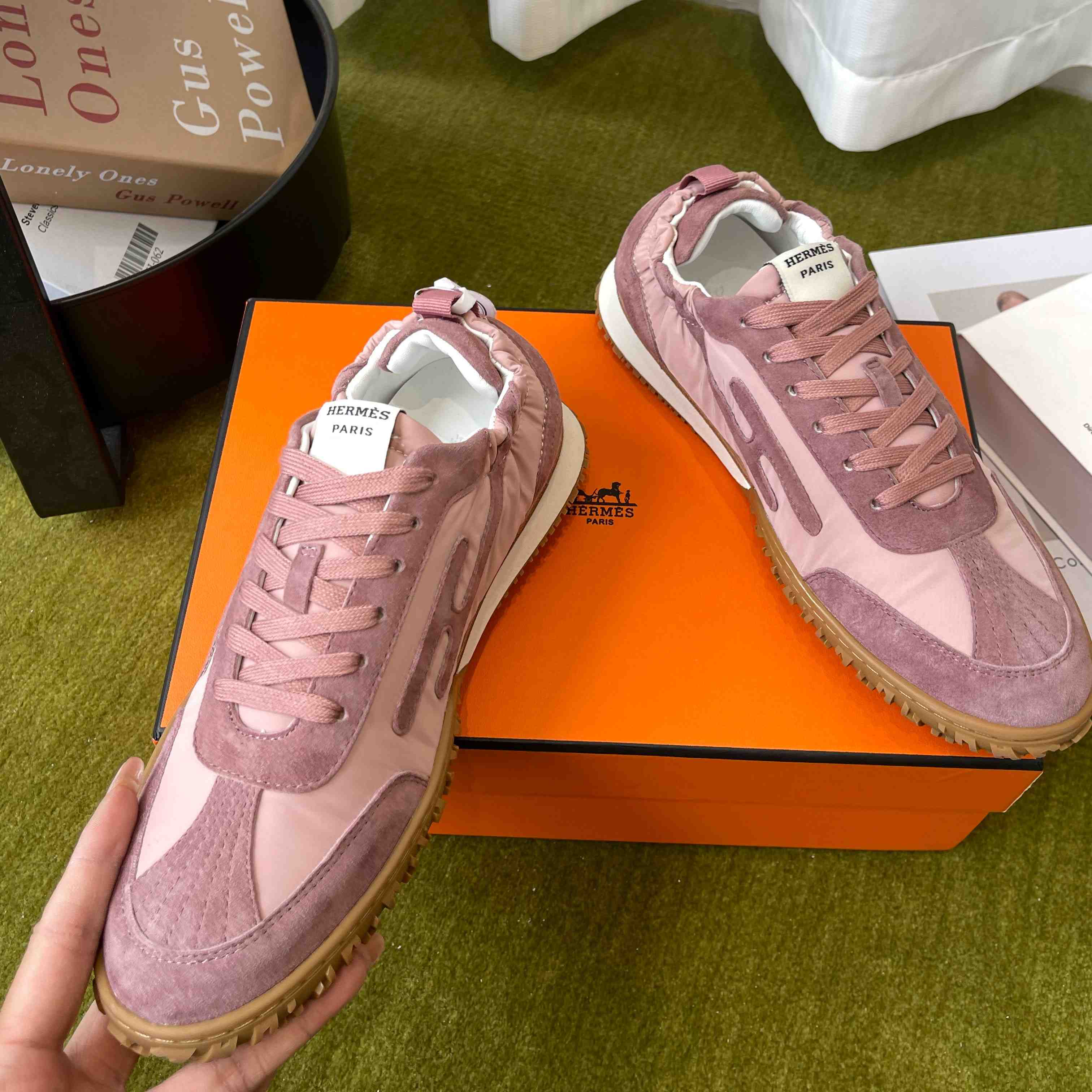 Hermes Jet Sneaker - FashionPlug