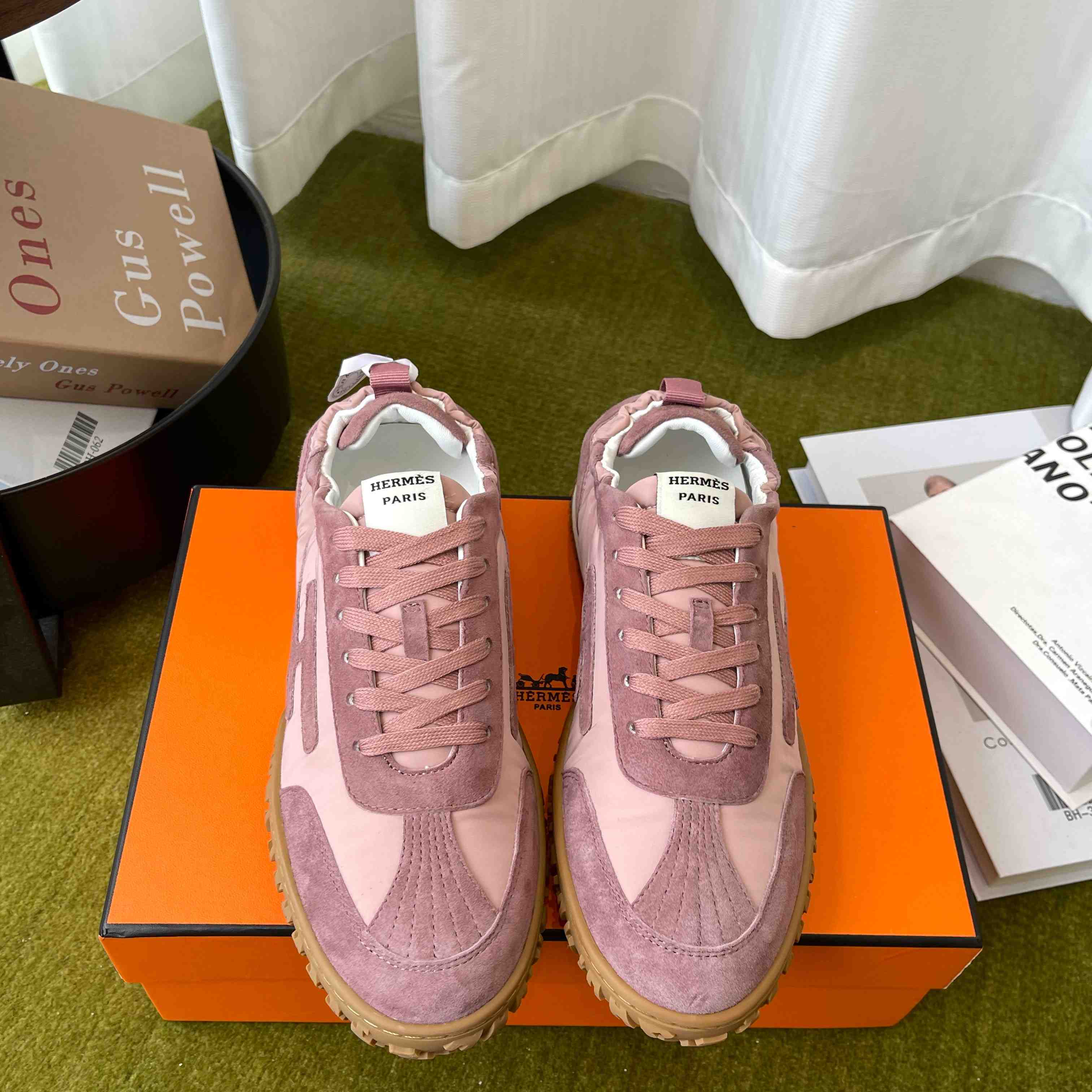 Hermes Jet Sneaker - FashionPlug