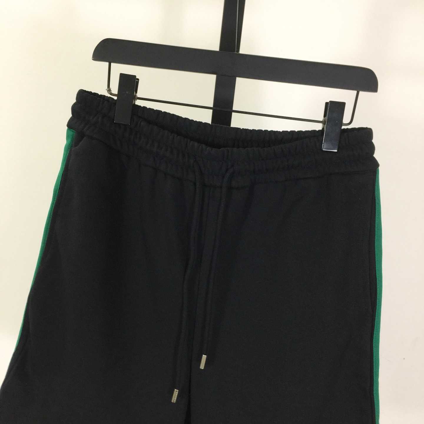 Gucci Men's Bermuda shorts  - FashionPlug