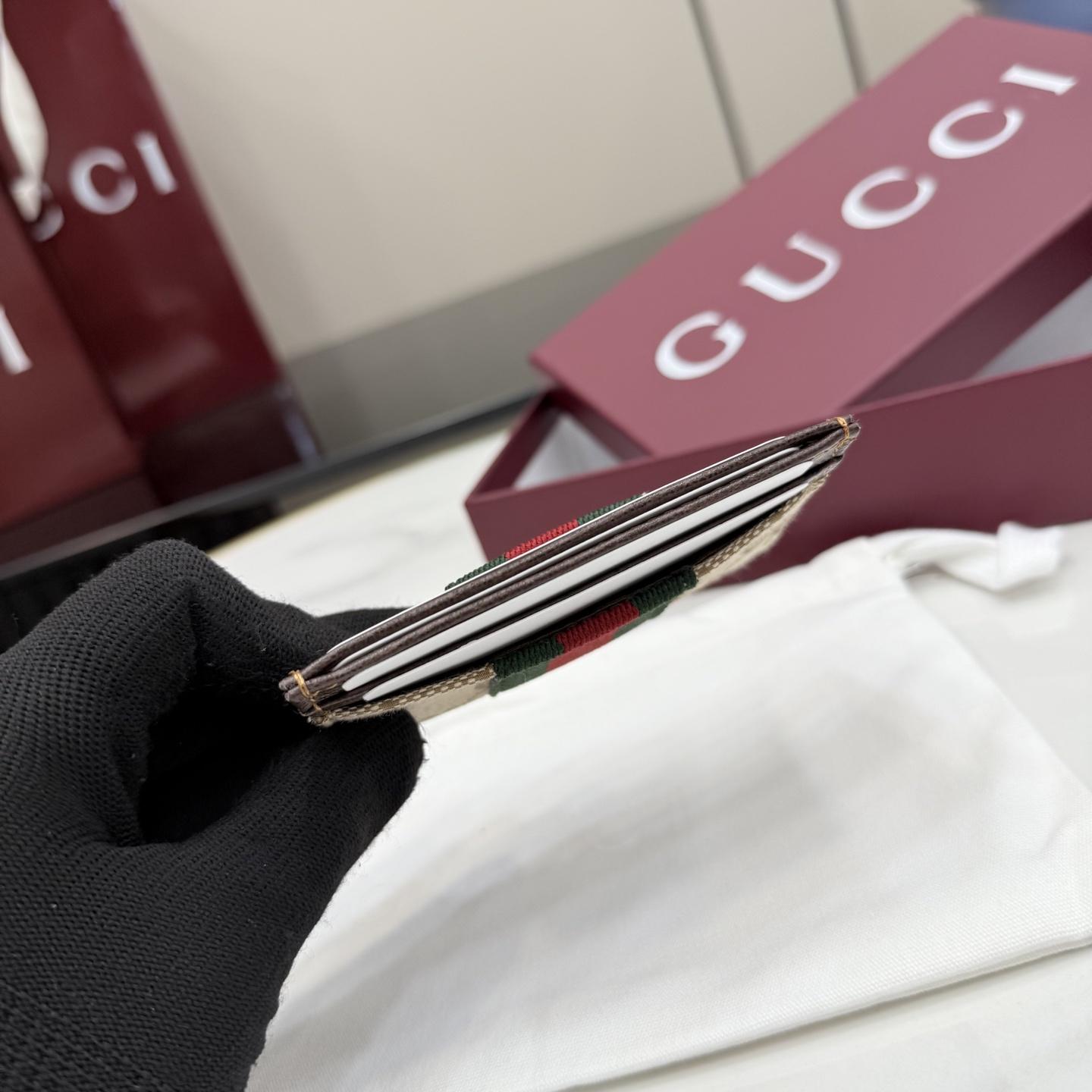Gucci GG Card Case With Web - FashionPlug
