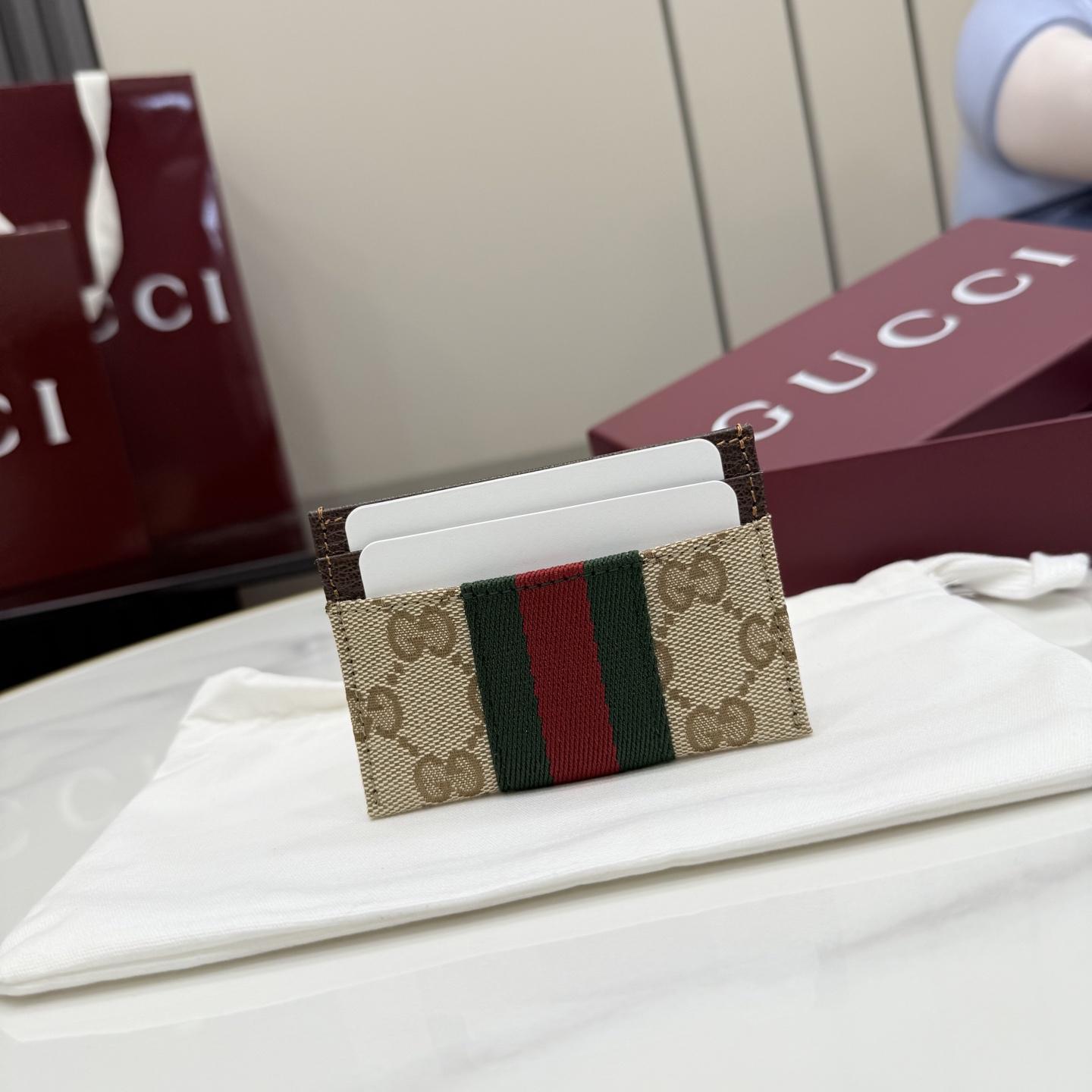 Gucci GG Card Case With Web - FashionPlug