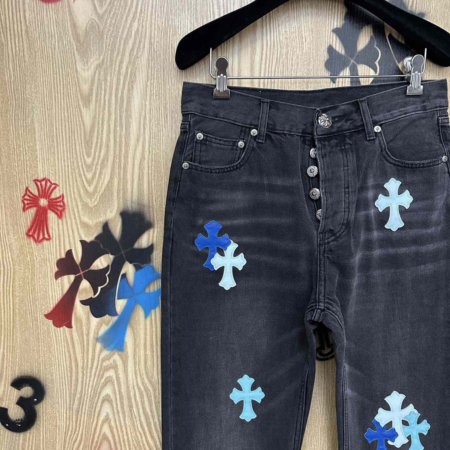 Chrome Hearts London Exclusive Levi's Cross Patch Jeans - FashionPlug