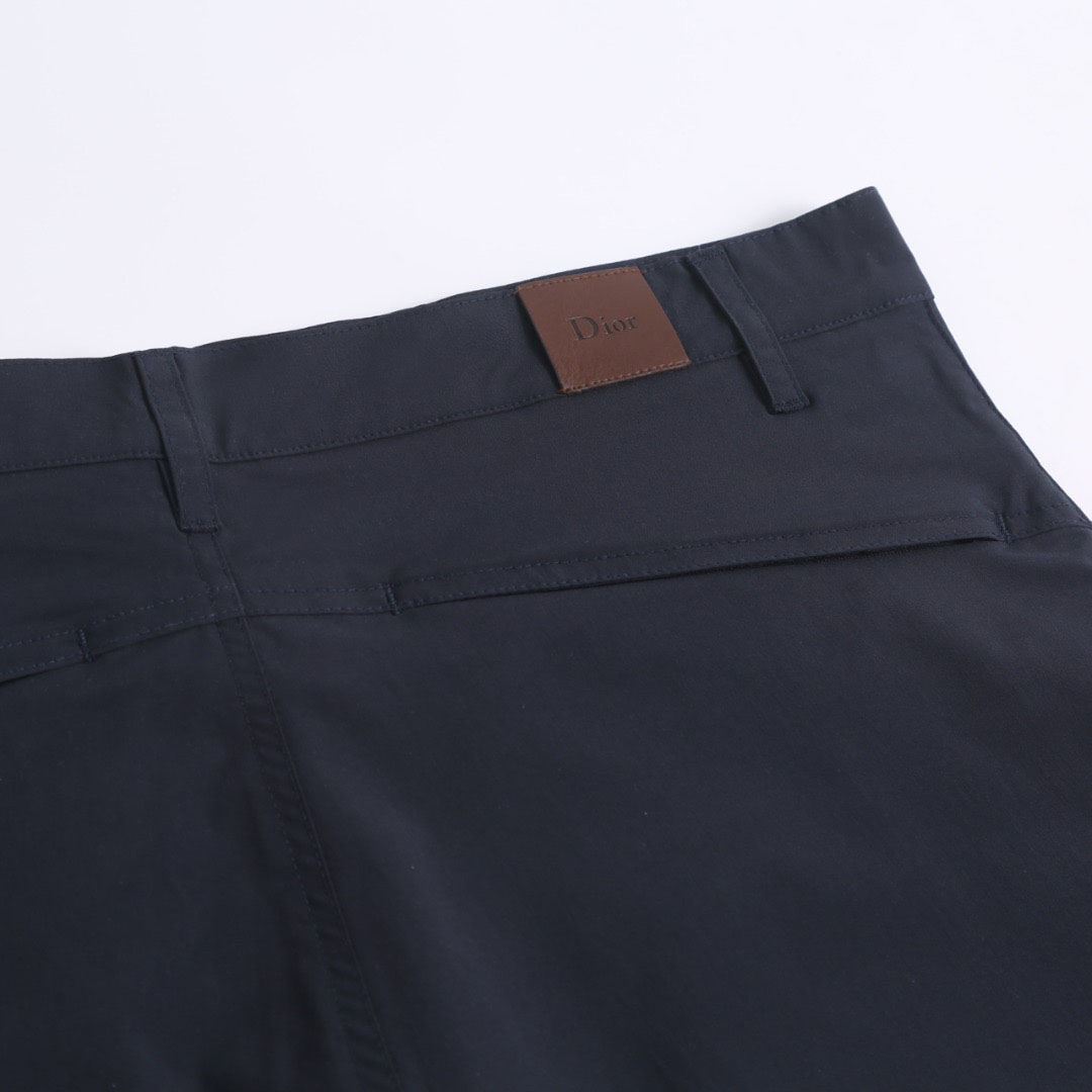 Dior Cargo Shorts With Dior Embroidery - FashionPlug