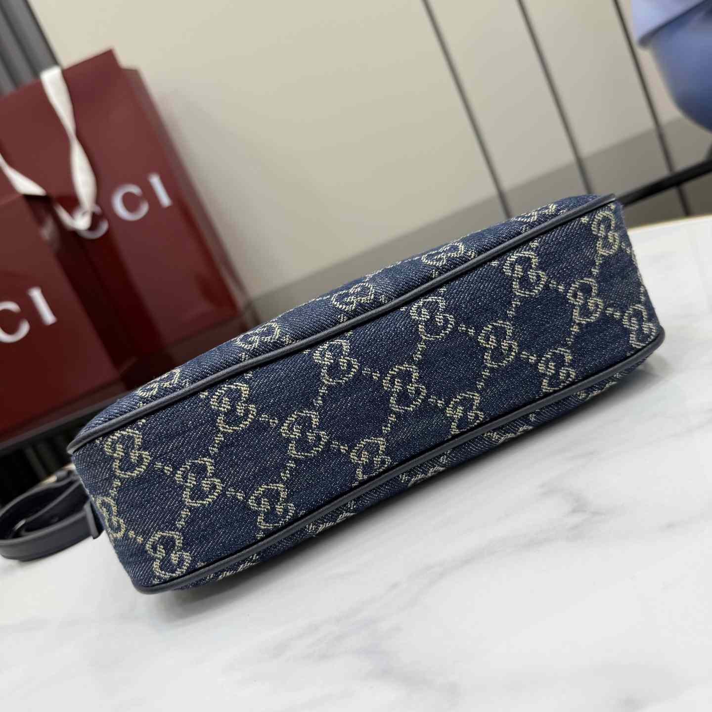 Gucci Lady Lunetta Small Shoulder Bag - FashionPlug