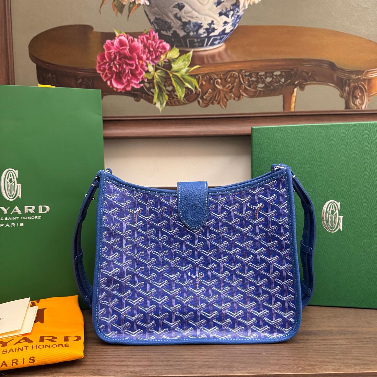 Goyard Musette Bag - FashionPlug