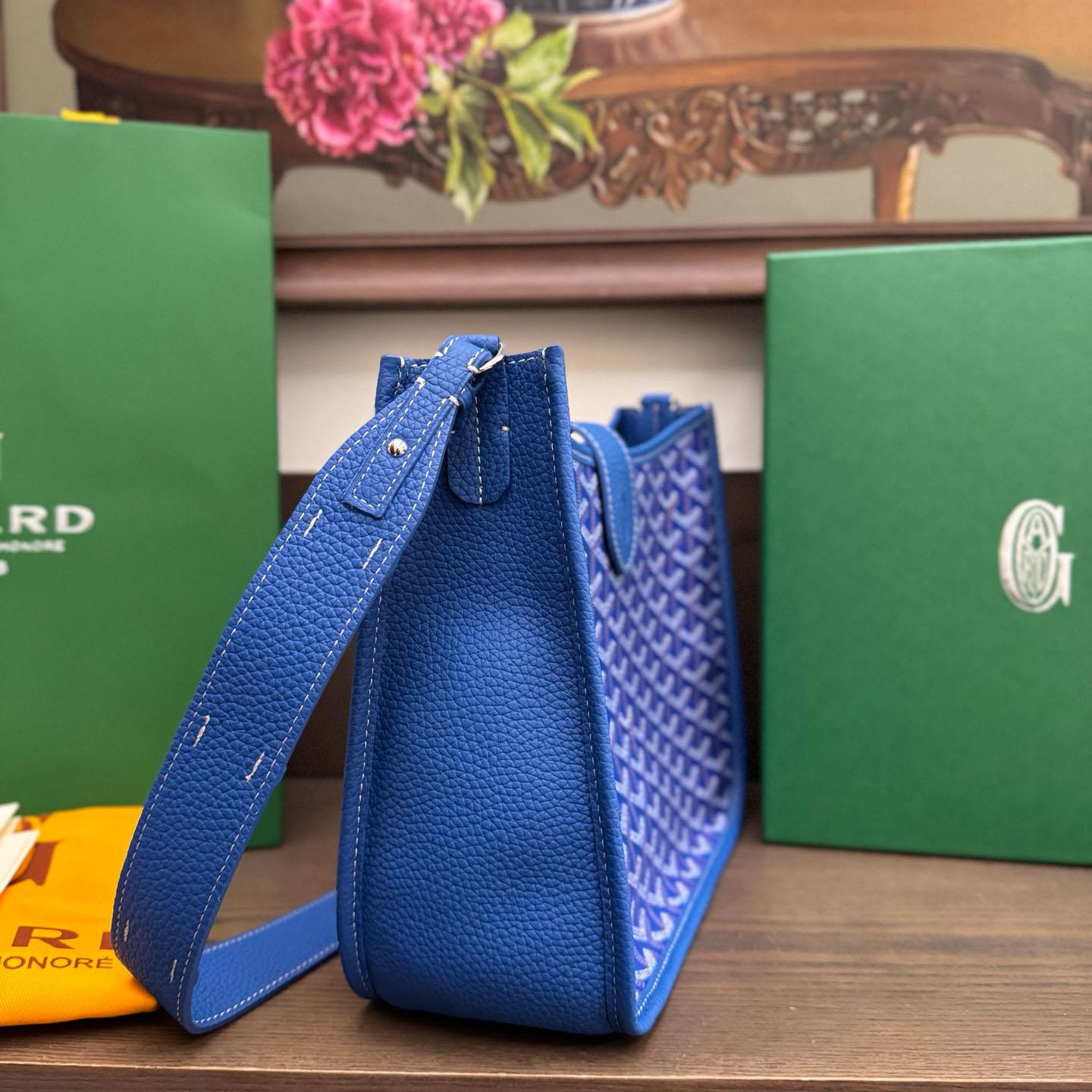 Goyard Musette Bag - FashionPlug