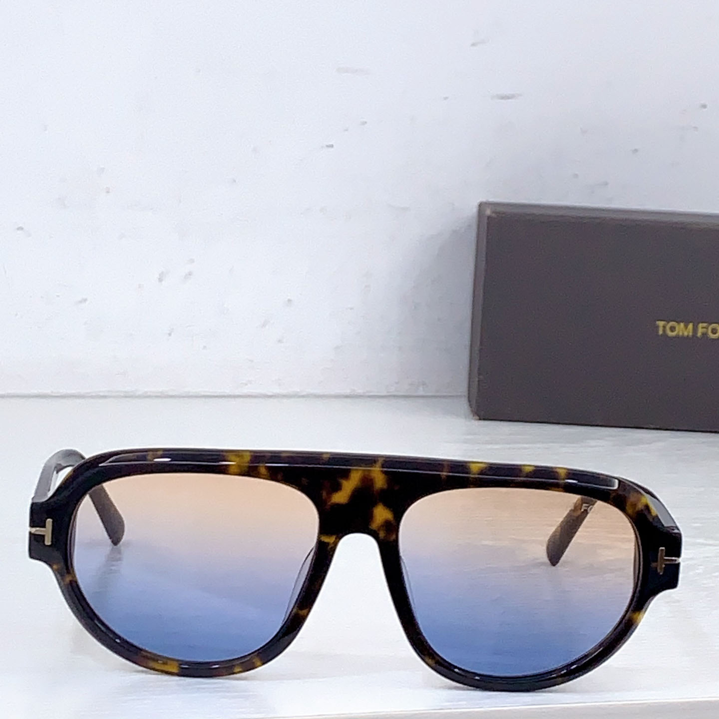 Tom Ford FT1102 Sunglasses - FashionPlug