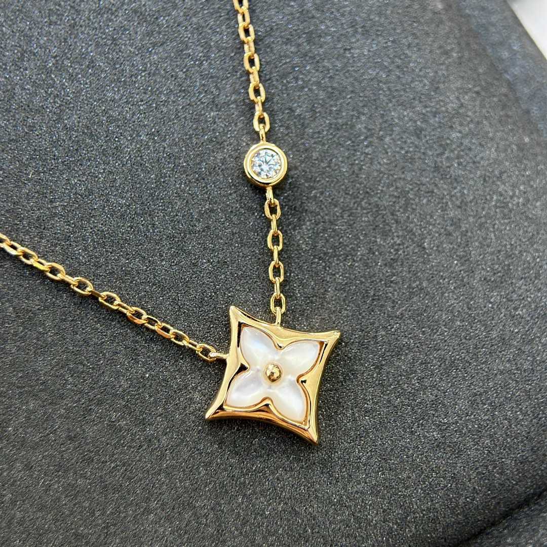 Louis Vuitton Color Blossom BB Star Pendant - FashionPlug