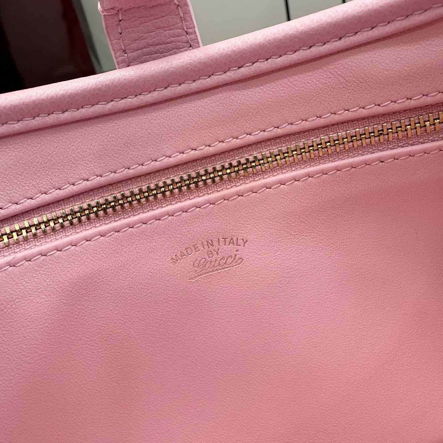 Gucci Jackie Slim Medium Shoulder Bag  - FashionPlug