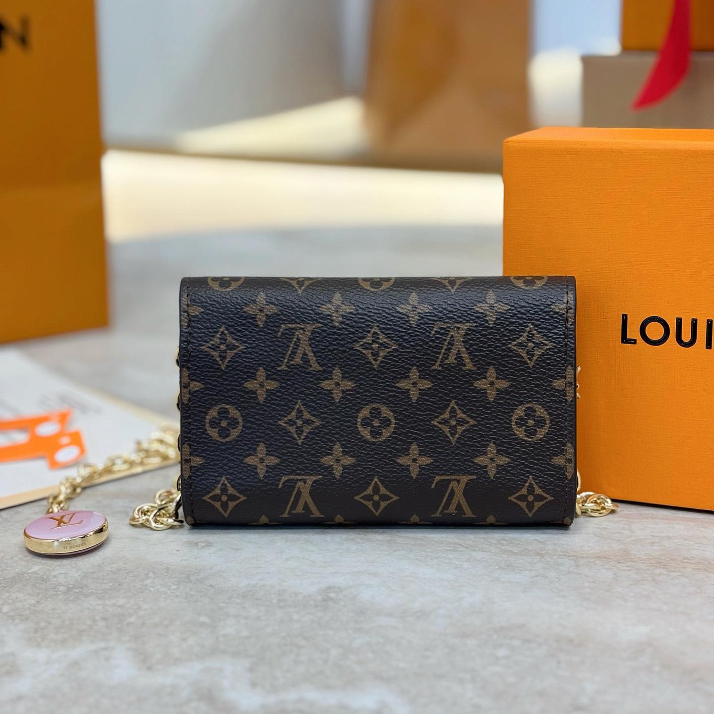 Louis Vuitton Pouch Metis Belt M4588Z - FashionPlug