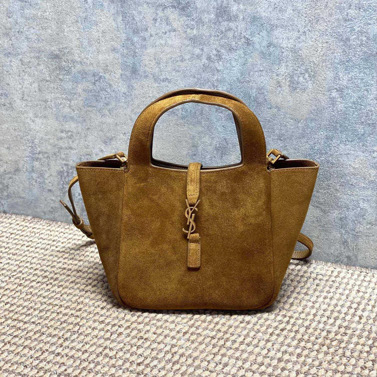 Saint Laurent LE 5 À 7 BABY BEA In Grained Leather - FashionPlug