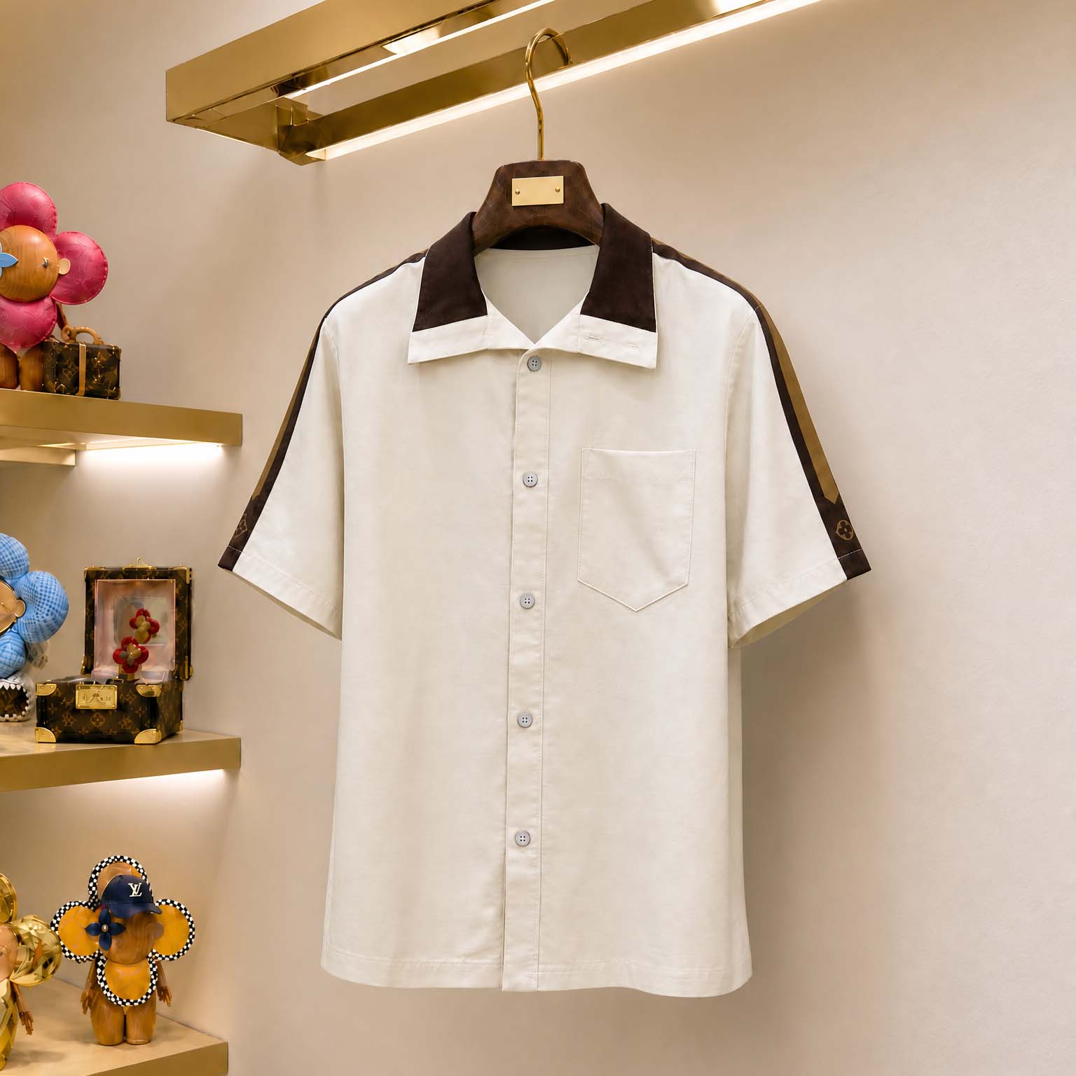 Louis Vuitton Bicolor Warm Up Short-Sleeved Shirt   1AJREV - FashionPlug
