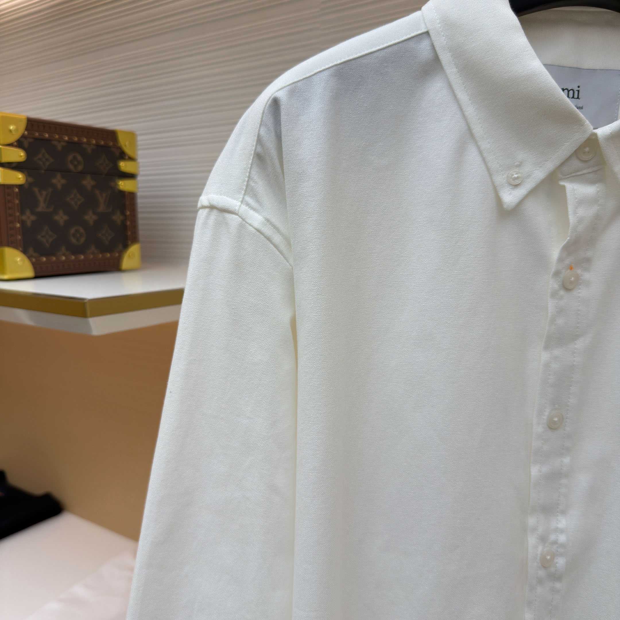 AMI Paris Ami De Coeur Button Down Shirt In Cotton Oxford - FashionPlug