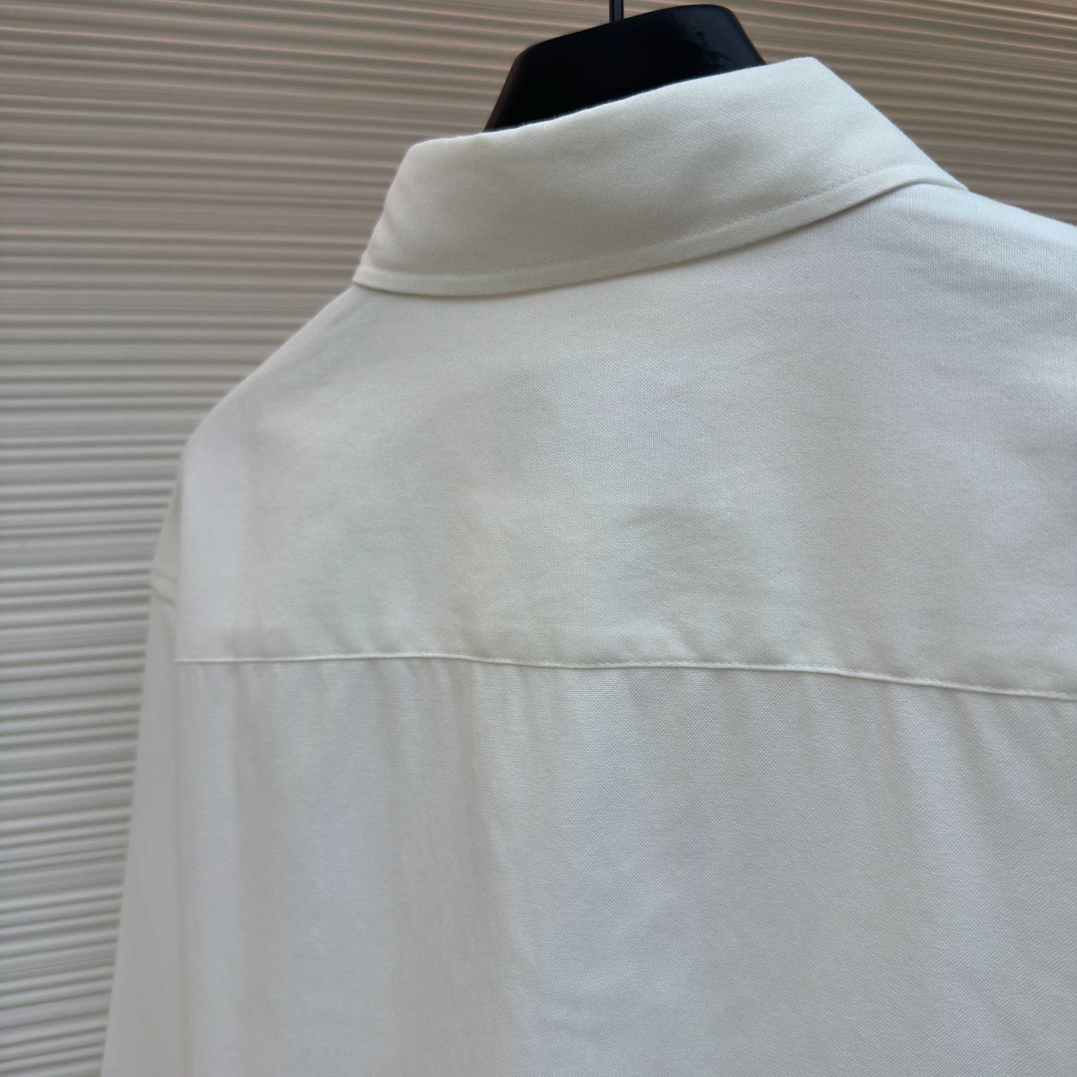 AMI Paris Ami De Coeur Button Down Shirt In Cotton Oxford - FashionPlug