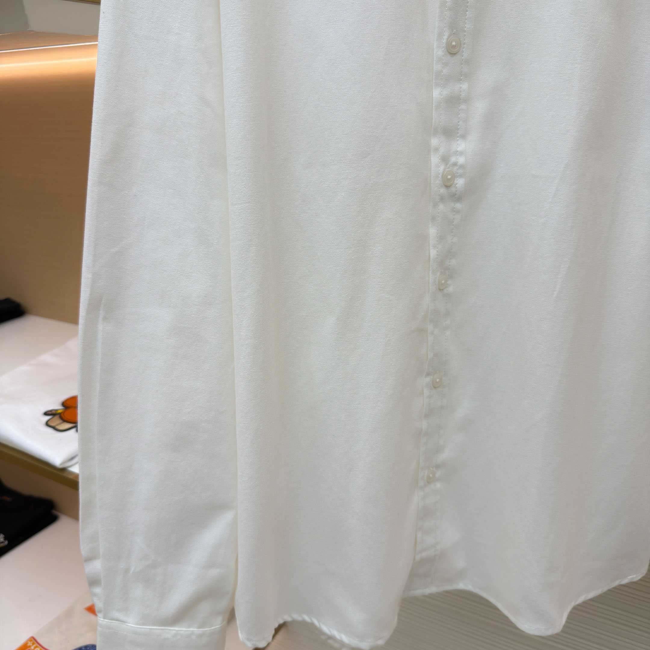 AMI Paris Ami De Coeur Button Down Shirt In Cotton Oxford - FashionPlug