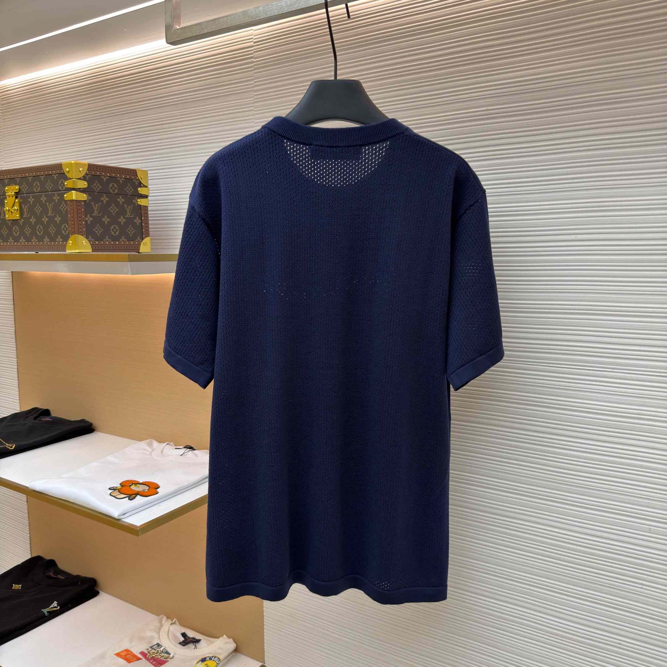 Louis Vuitton Cotton-Cashmere Short-Sleeved Crewneck 1AK6XR - FashionPlug