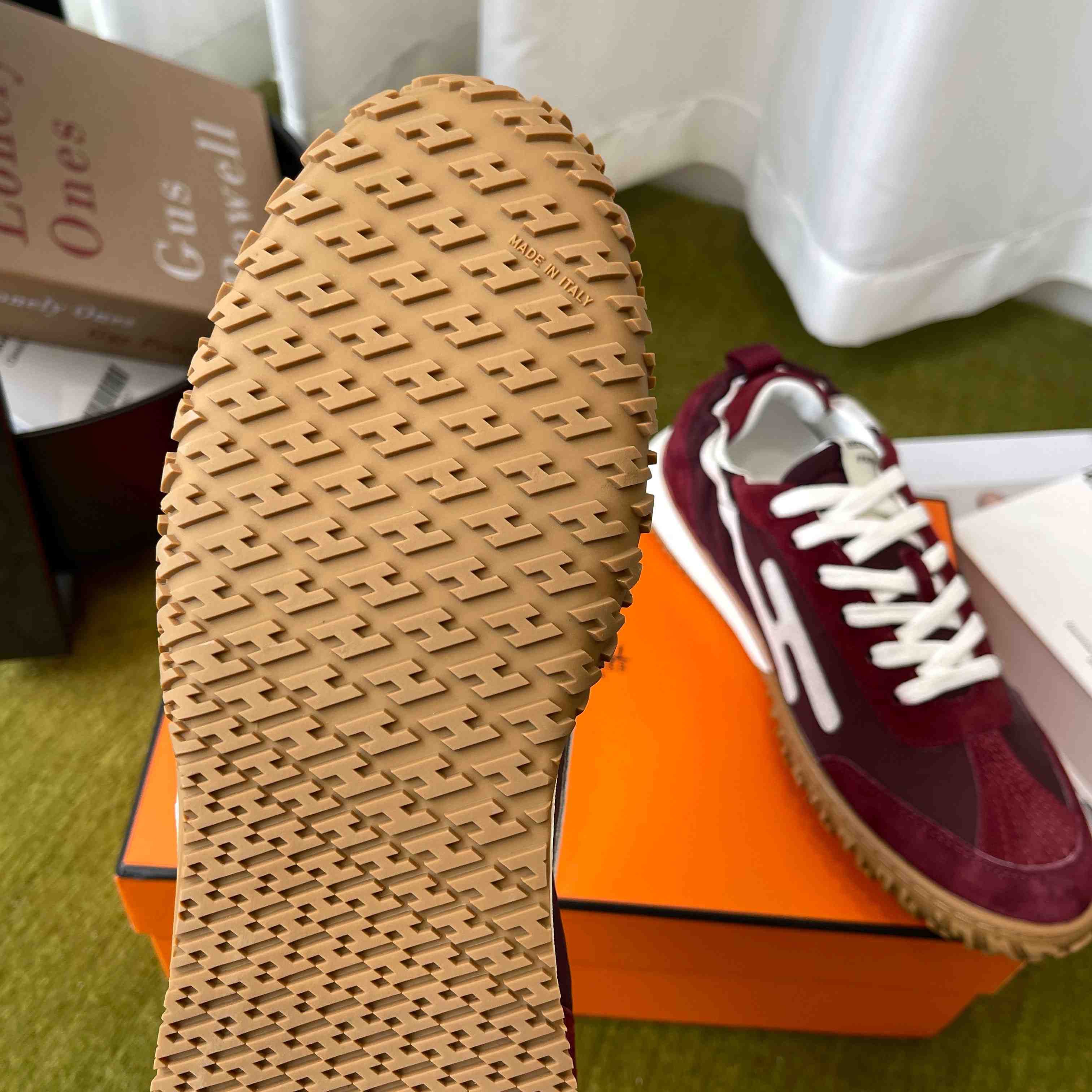 Hermes Jet Sneaker - FashionPlug