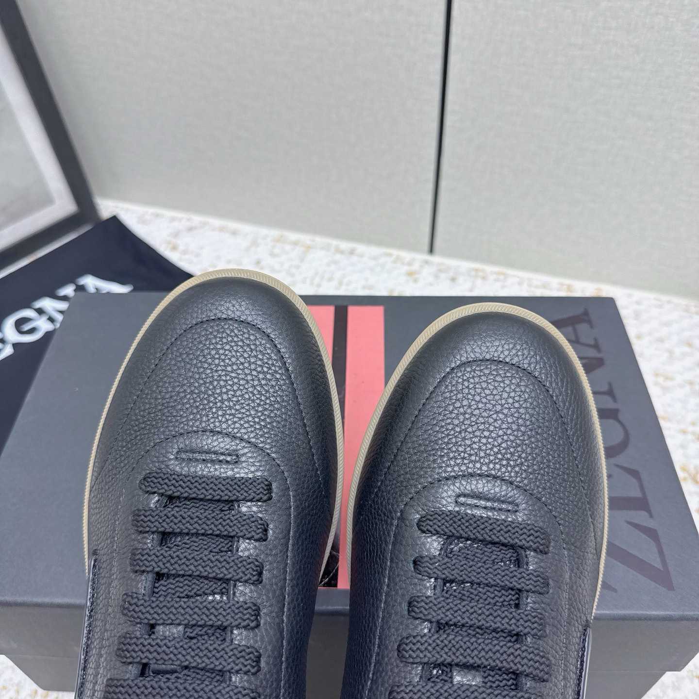 Zegna Grained Leather 232 Sneakers - FashionPlug