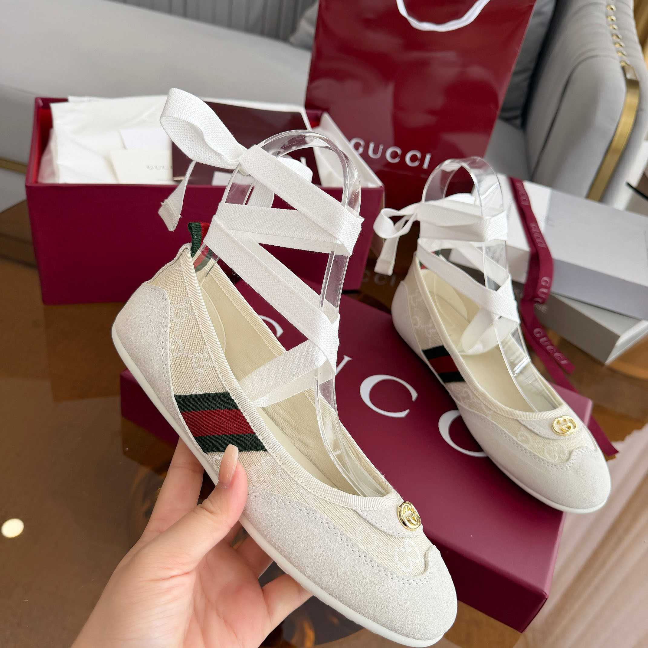  Gucci Shift Ballerina - FashionPlug