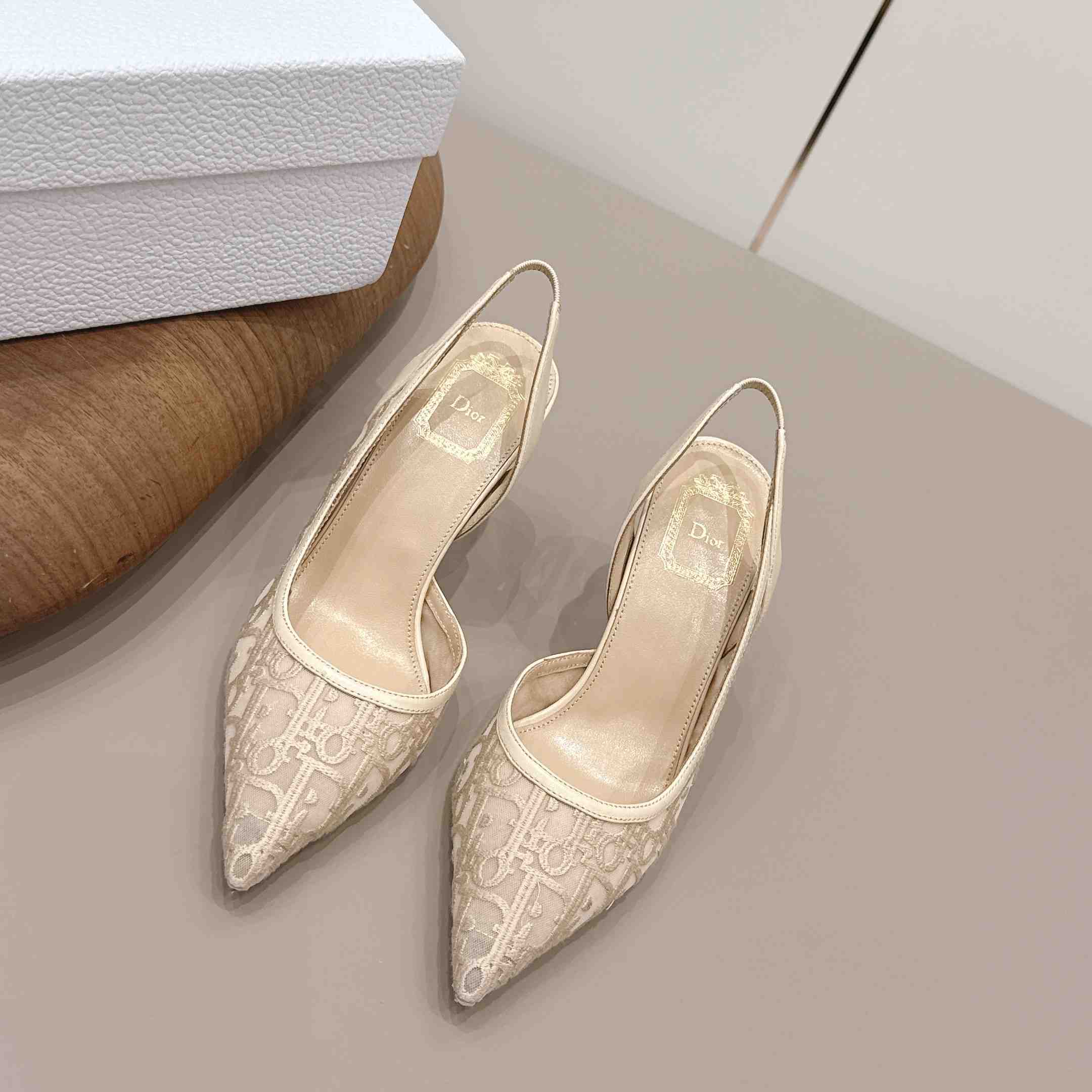 Dior Adiorable Slingback Pump - FashionPlug