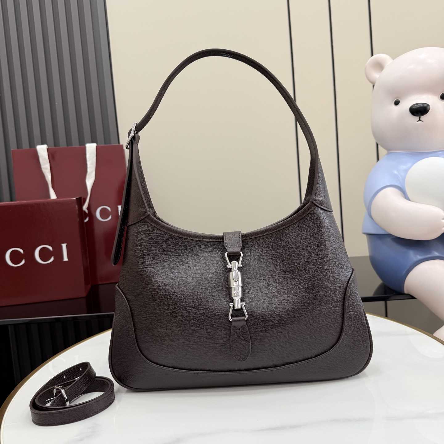 Gucci Jackie 1961 Medium Shoulder Bag - FashionPlug