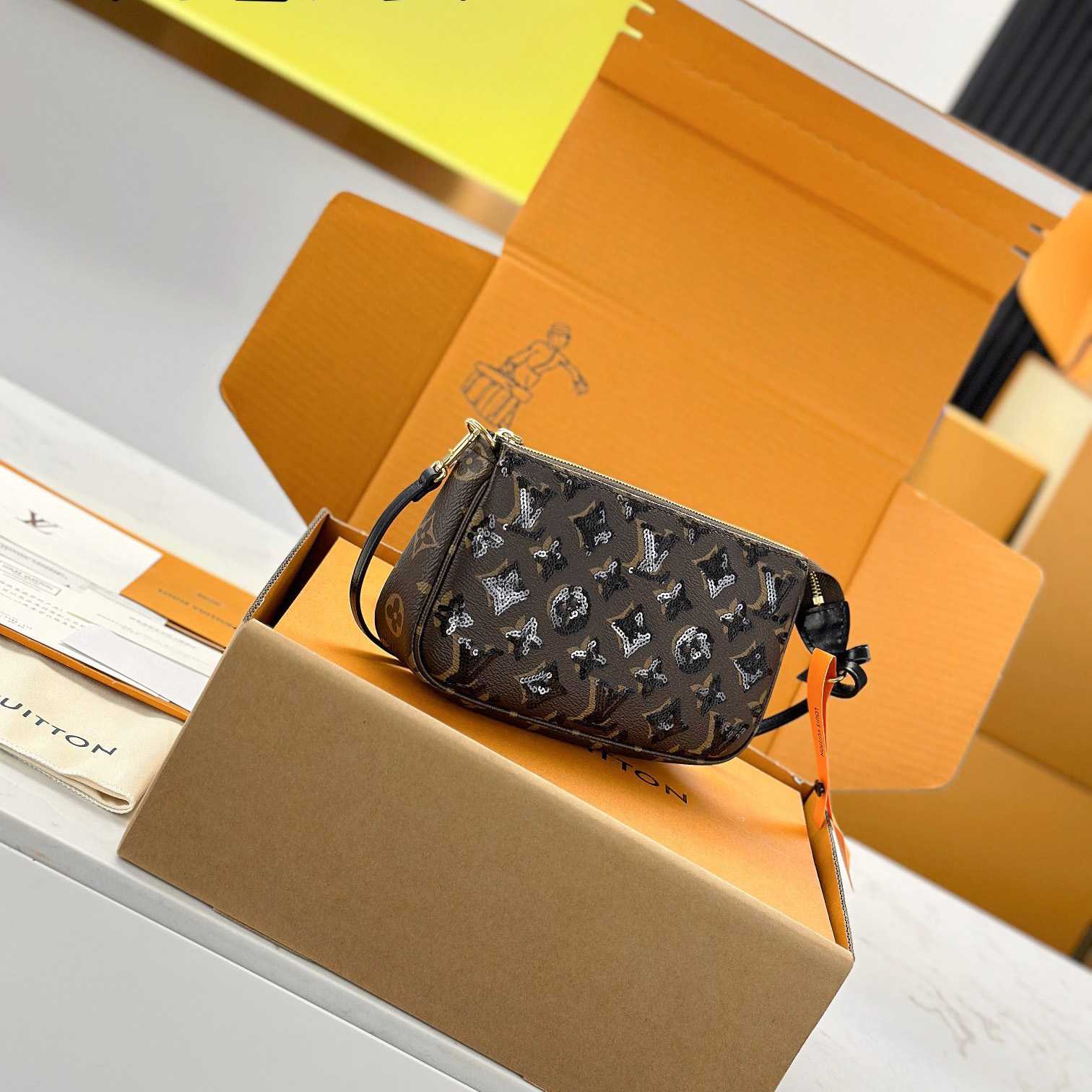 Louis Vuitton Pochette Accessoires M26473 - FashionPlug