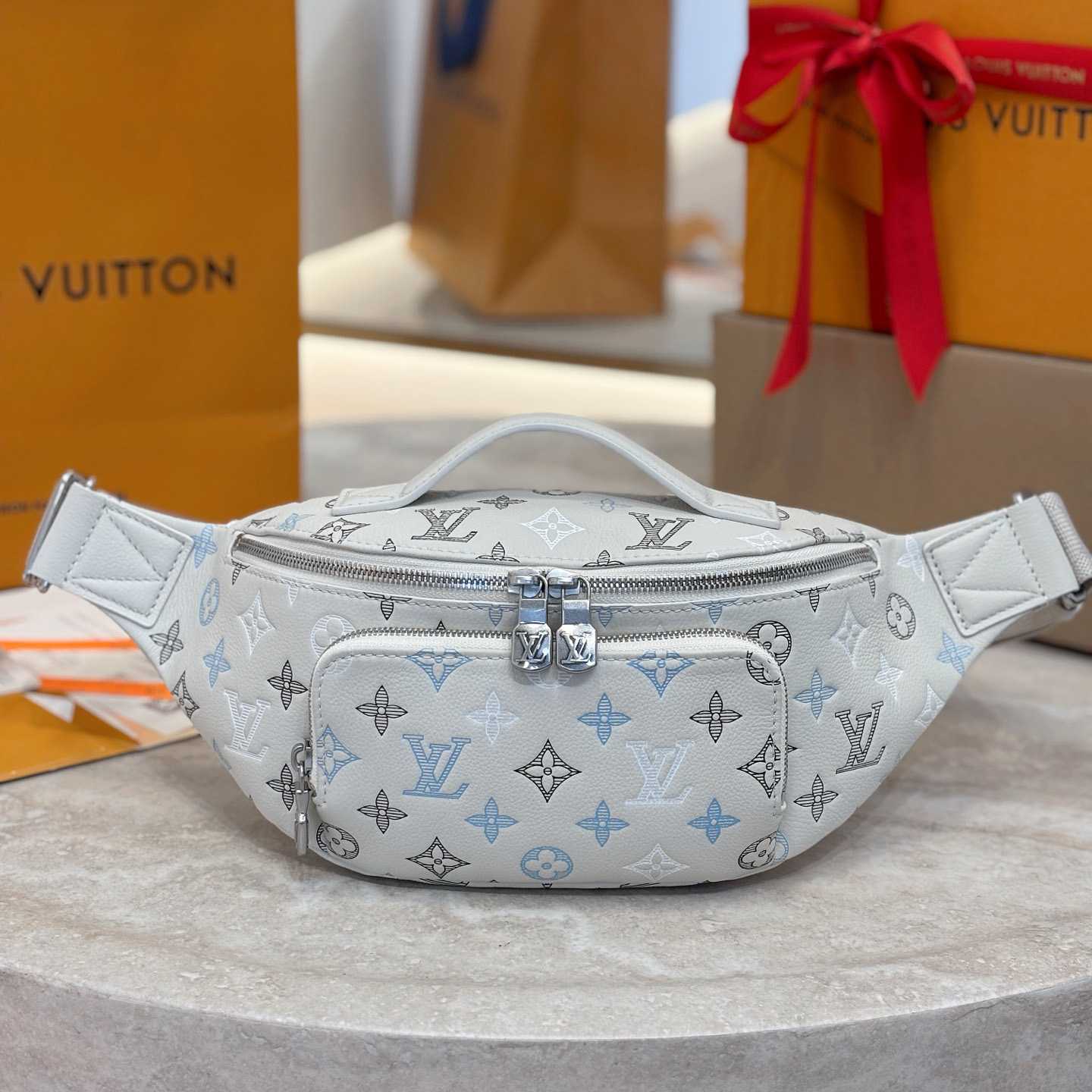 Louis Vuitton Rush Bumbag M28619 - FashionPlug