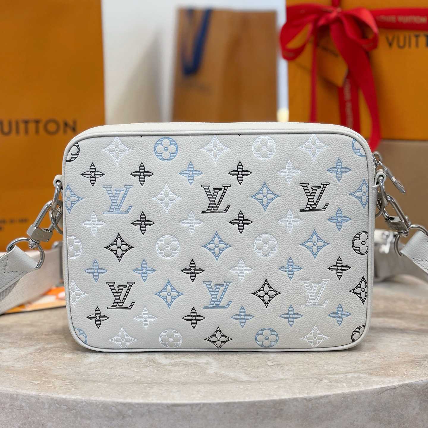 Louis Vuitton Trio Messenger M28854 - FashionPlug