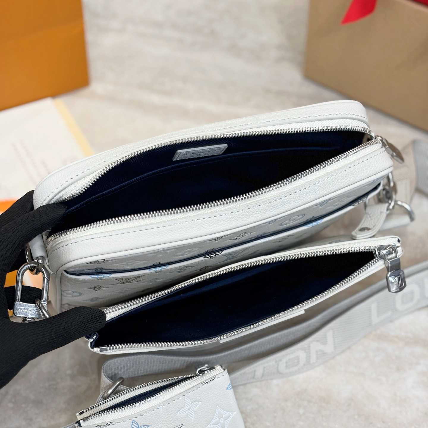 Louis Vuitton Trio Messenger M28854 - FashionPlug