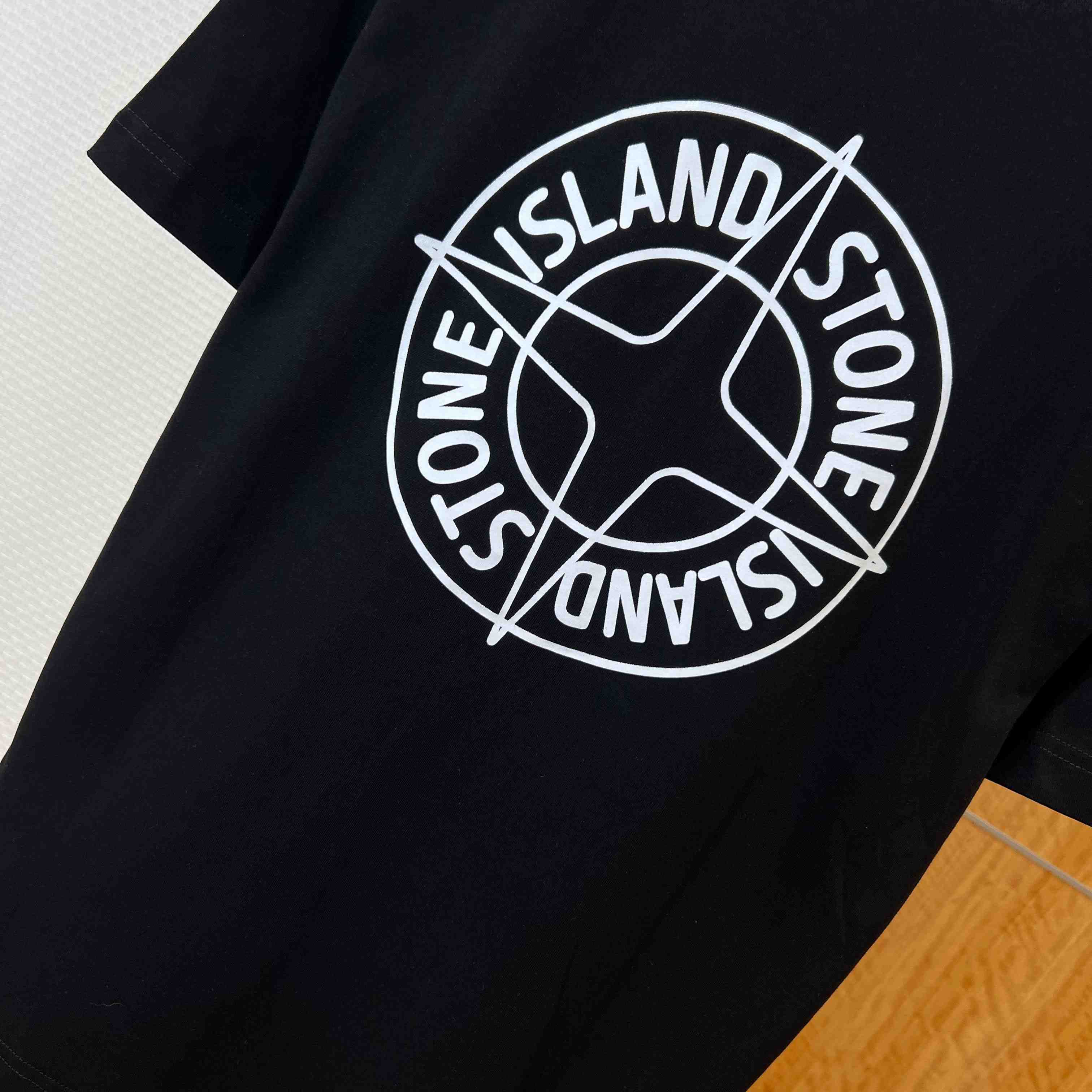 Stone Island Cotton Logo T-shirt - FashionPlug
