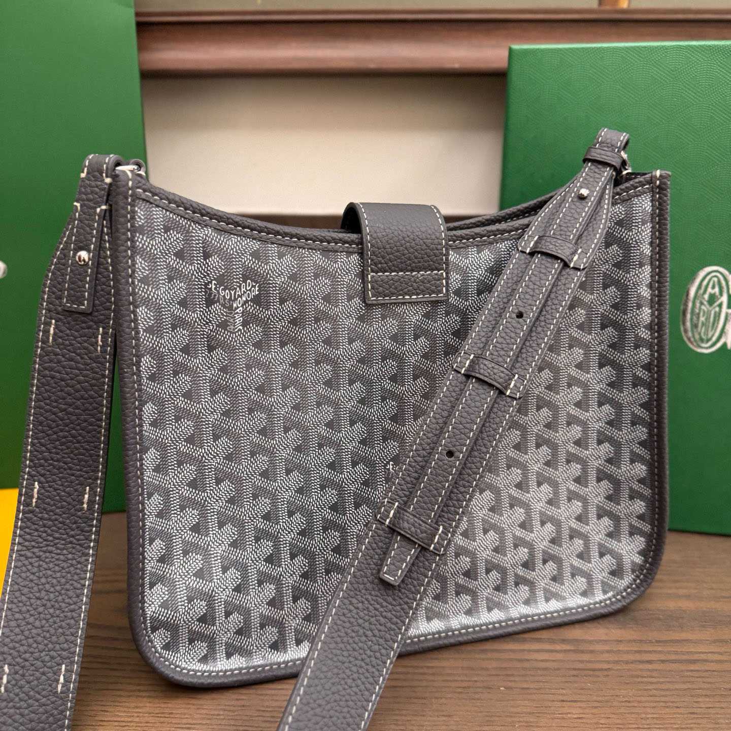 Goyard Musette Bag - FashionPlug