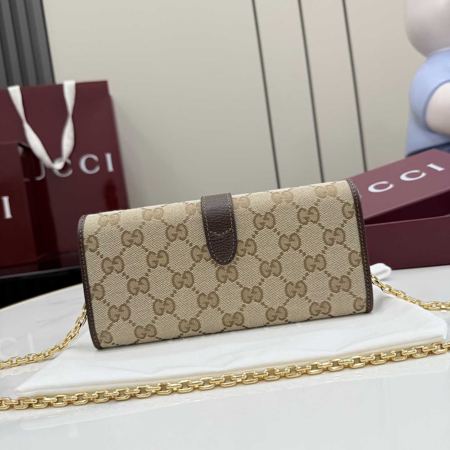 Gucci Jackie Wallet On Chain - FashionPlug