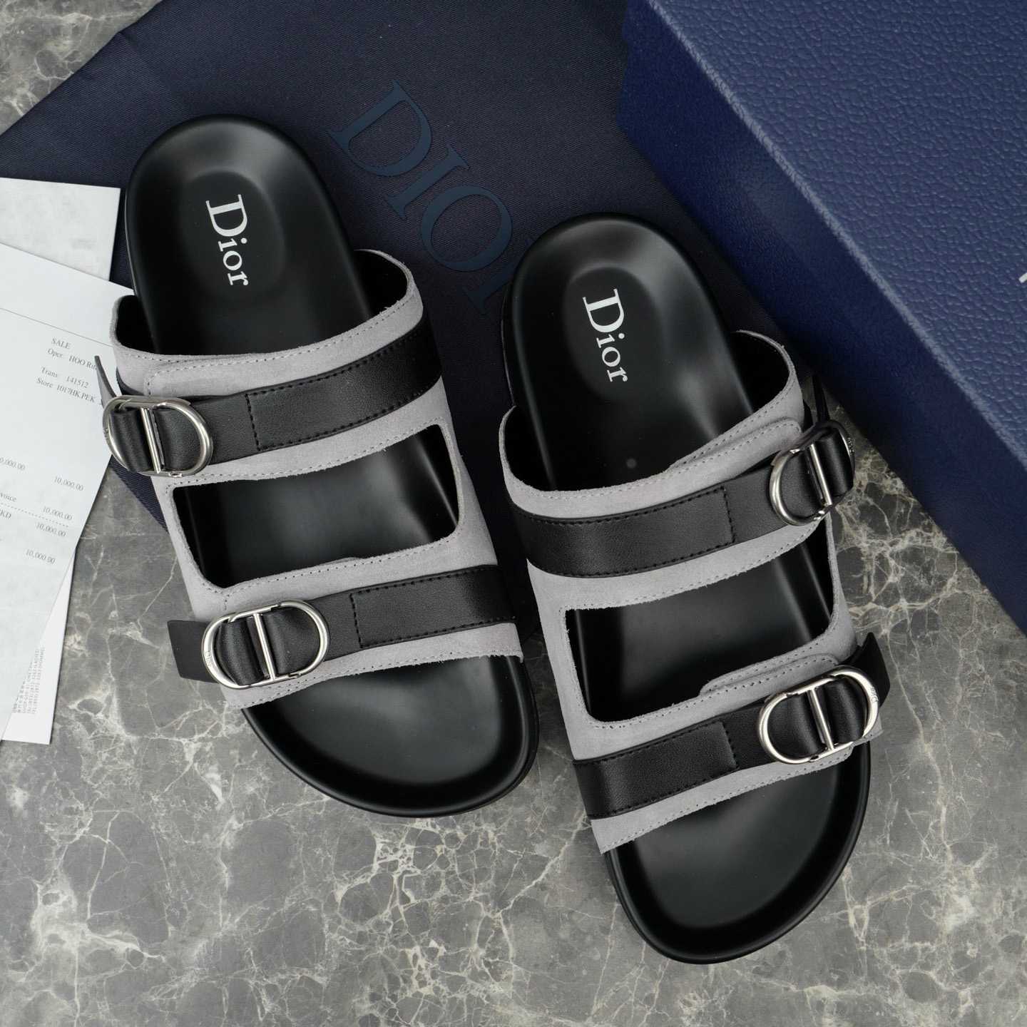 Dior Aqua Sandal - FashionPlug