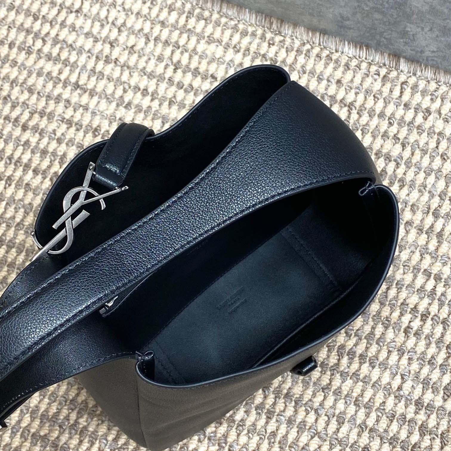 Saint Laurent LE 5 À 7 Supple Small In Grained Leather - FashionPlug