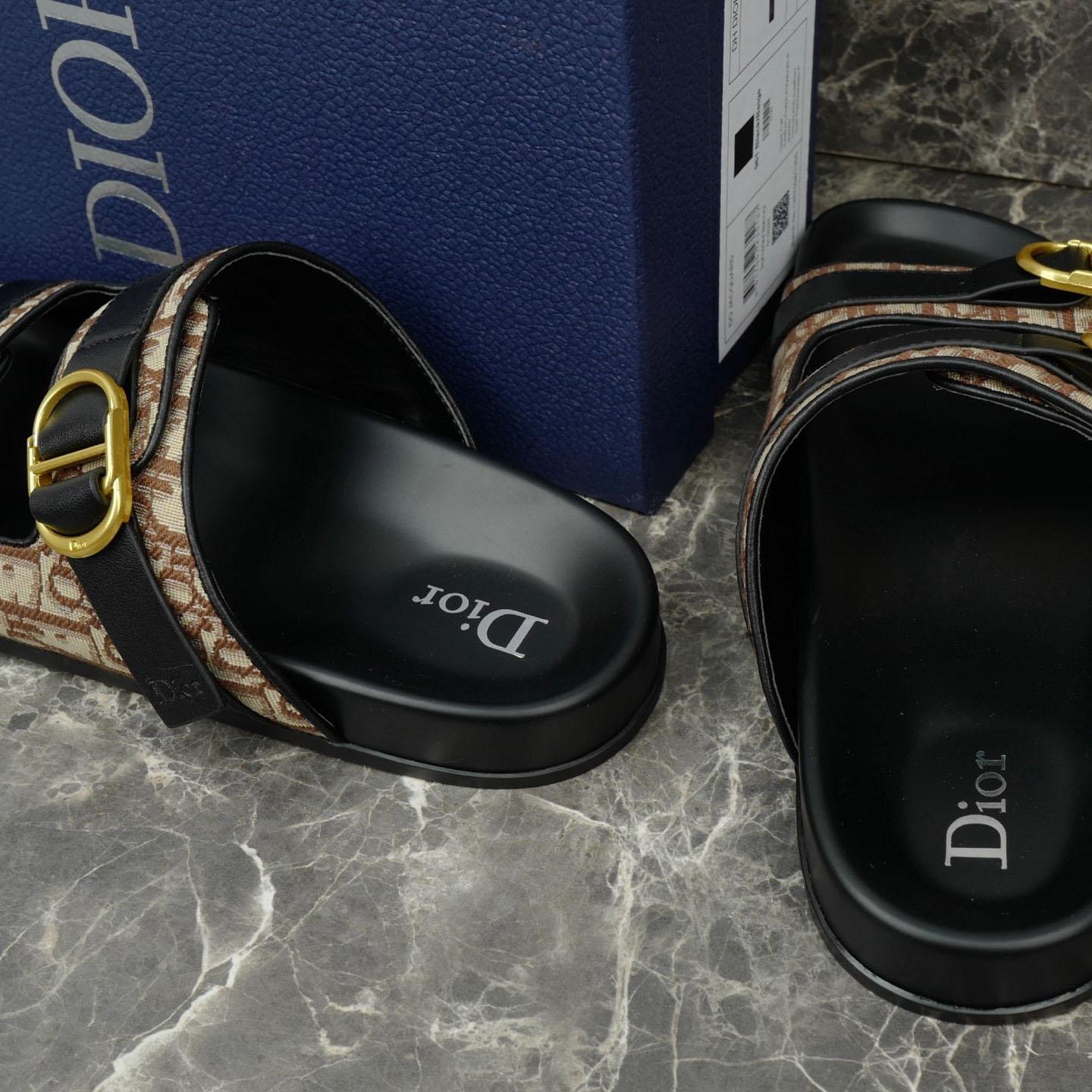Dior Aqua-Sandaal - FashionPlug