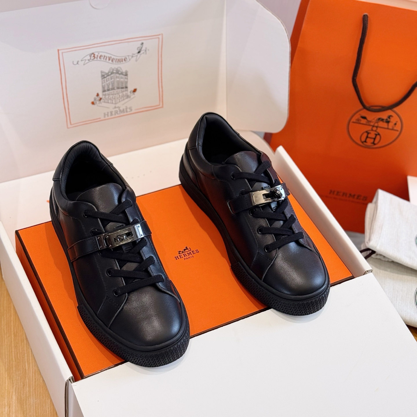 Hermes Day Sneaker - FashionPlug