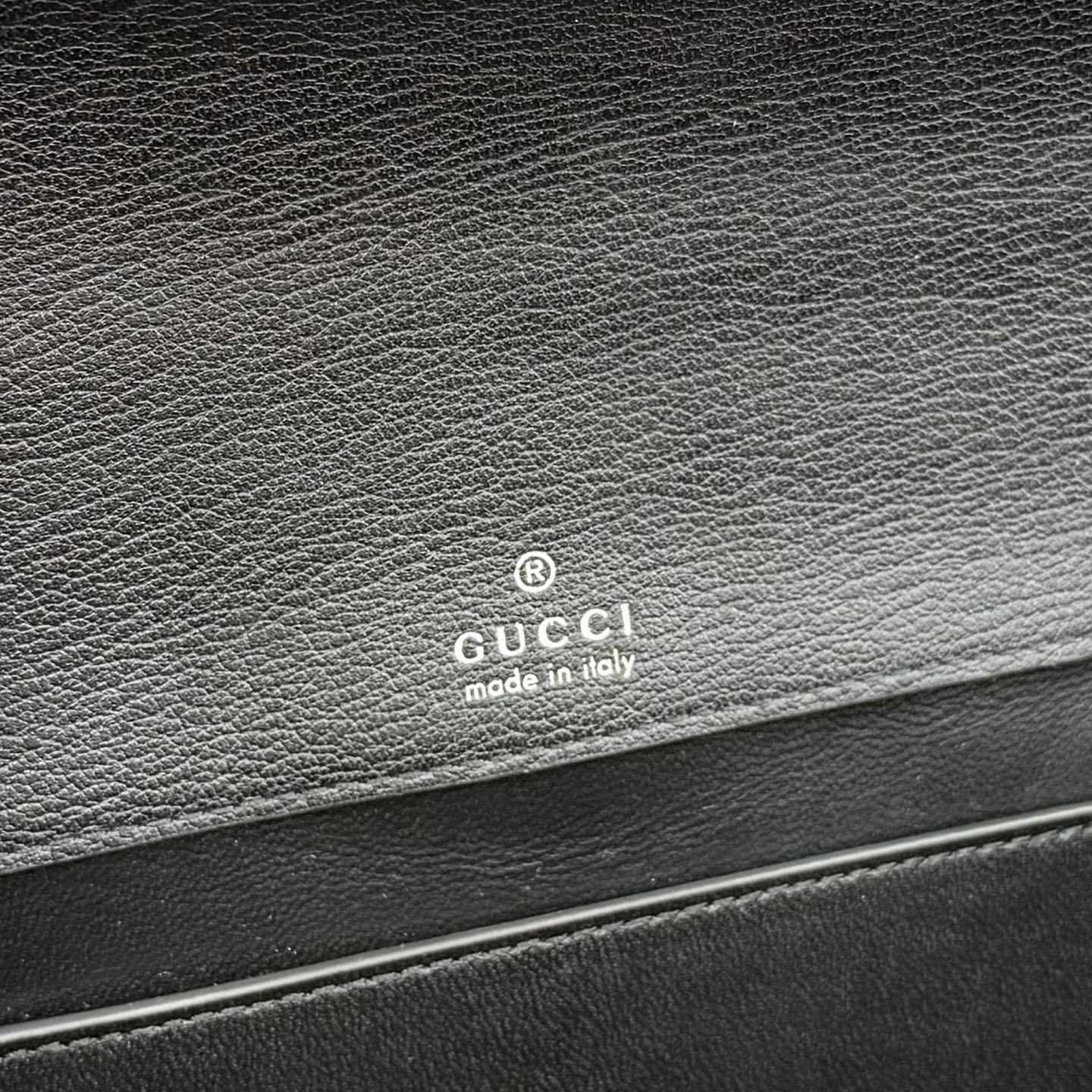 Gucci Dionysus Medium Shoulder Bag - FashionPlug