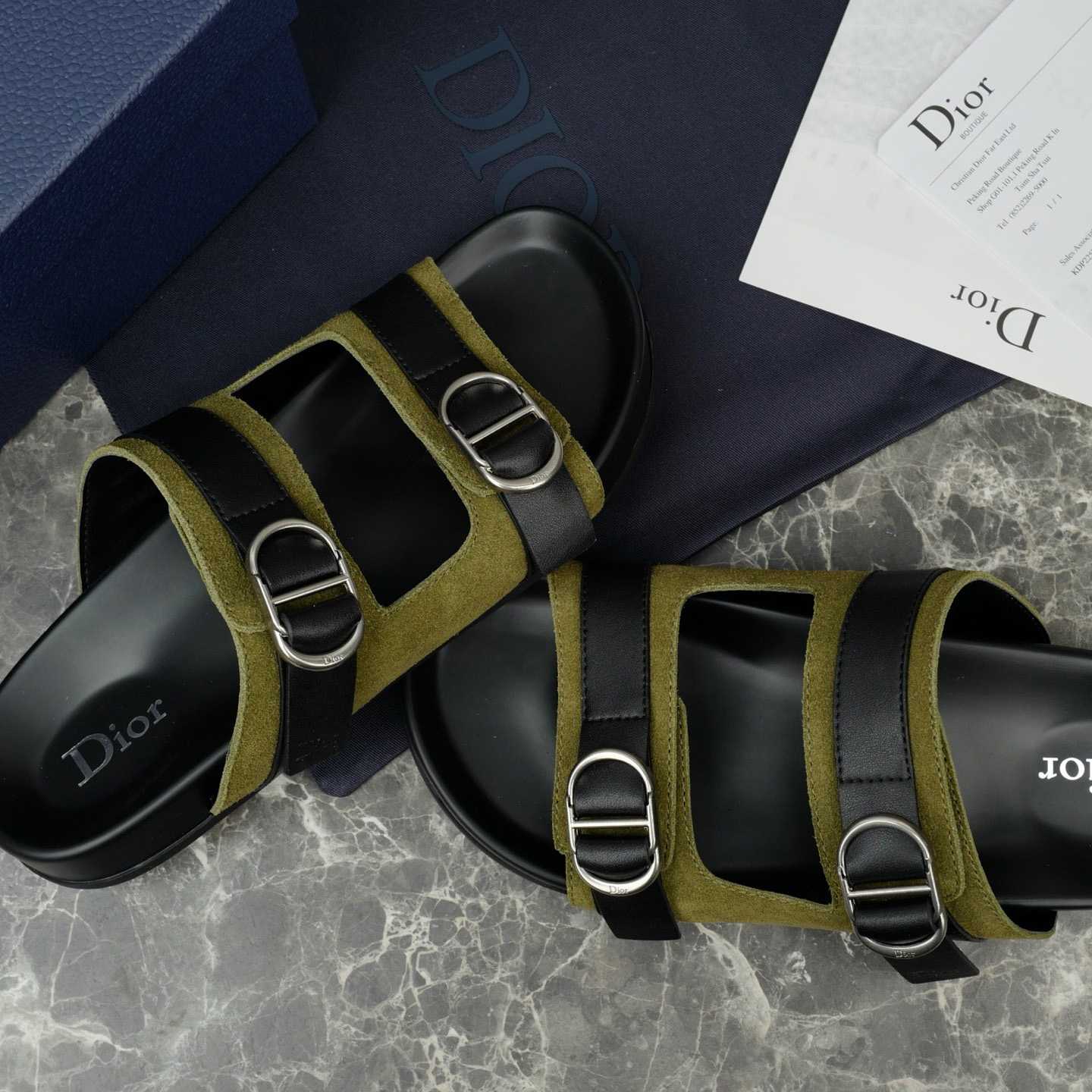 Dior Aqua Sandal - FashionPlug