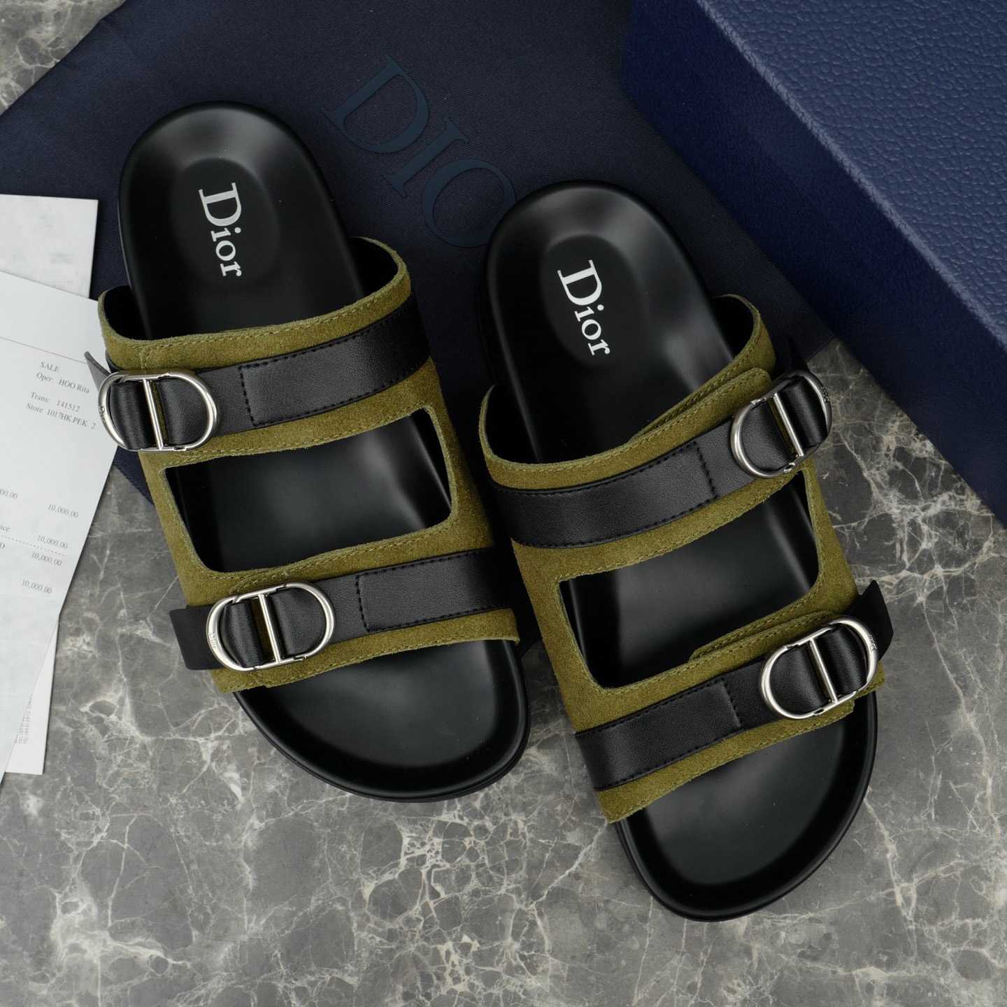 Dior Aqua Sandal - FashionPlug